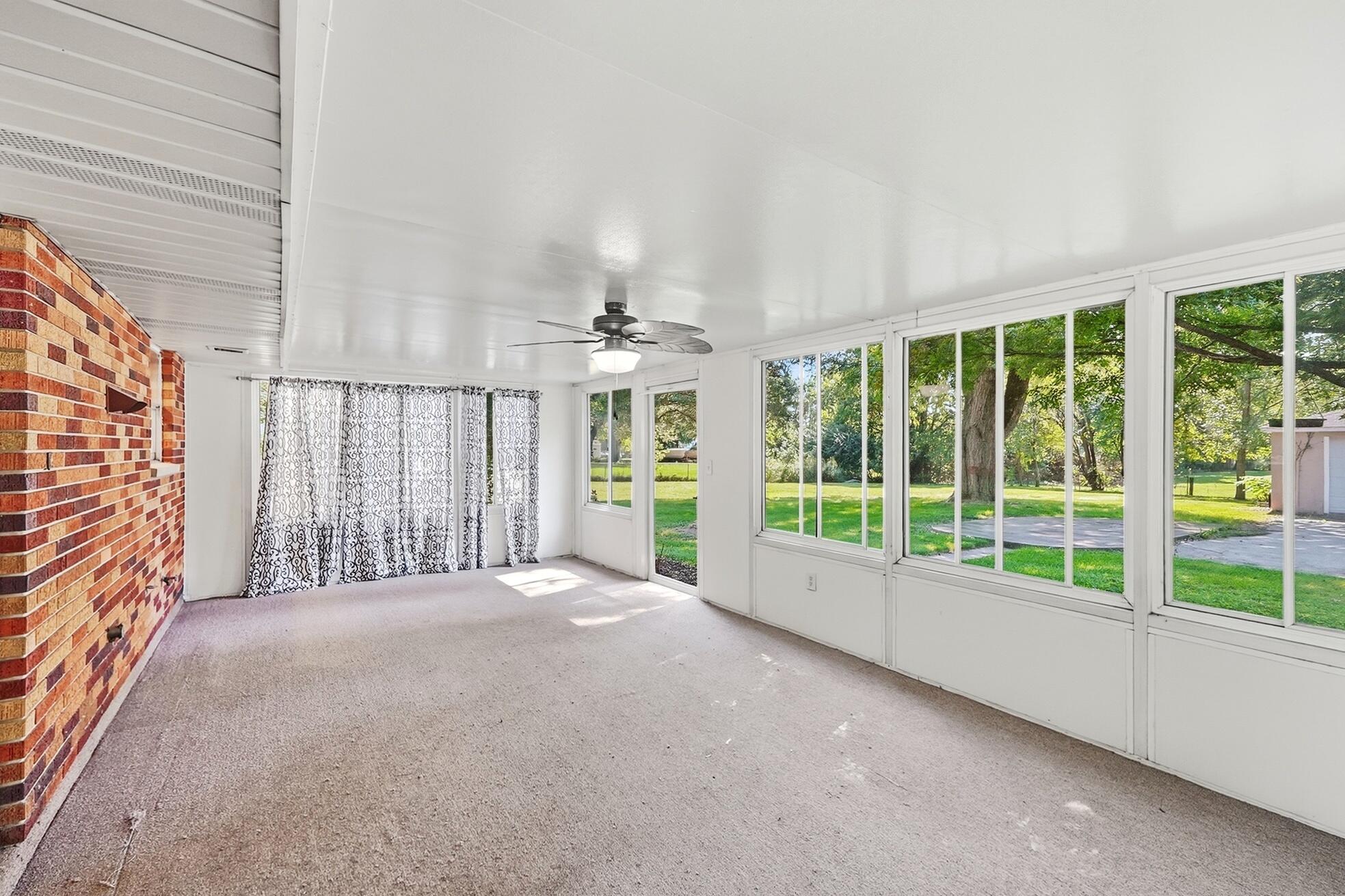 3789 New Carlisle, Springfield, Ohio 45504