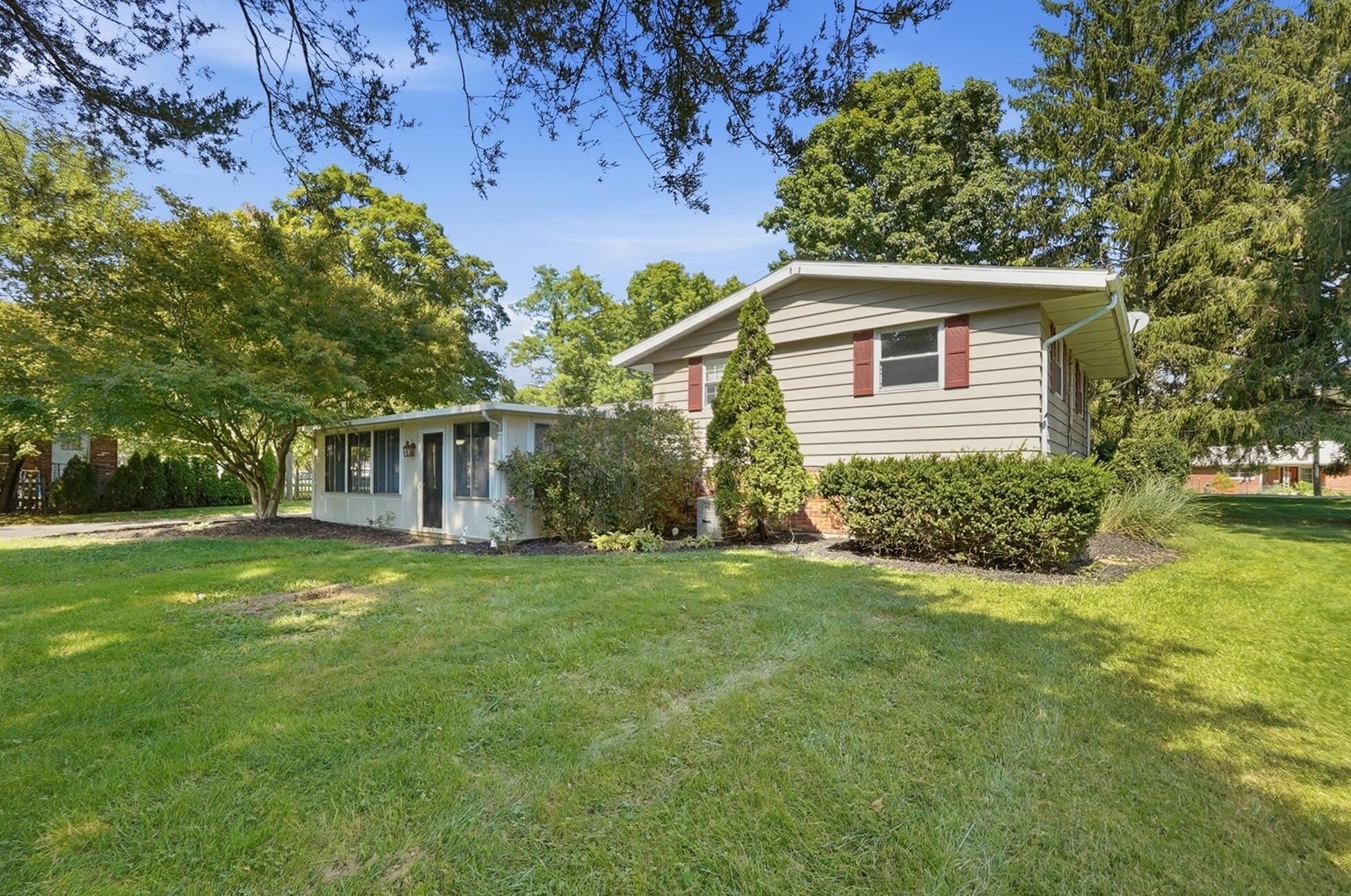 3789 New Carlisle, Springfield, Ohio 45504