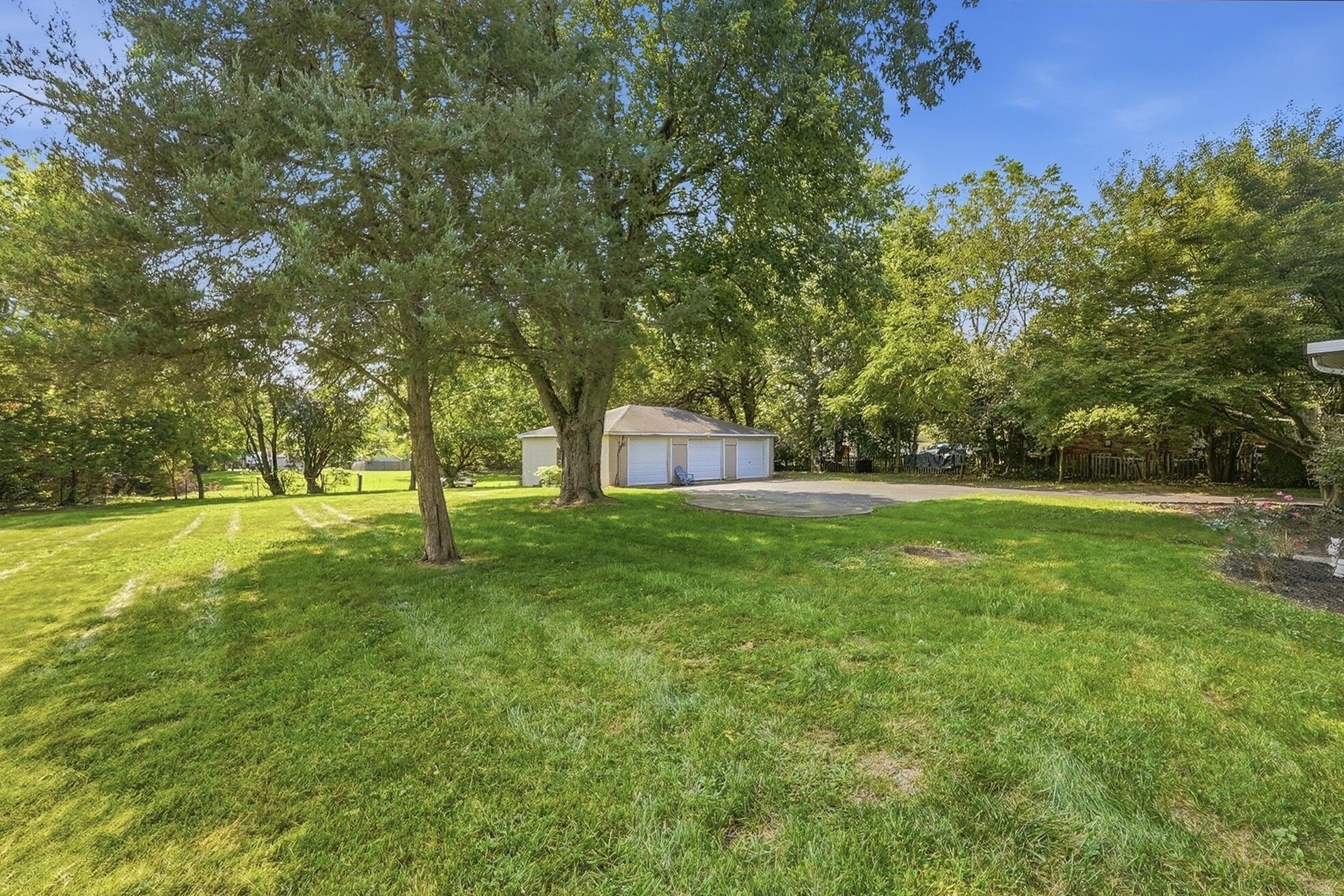 3789 New Carlisle, Springfield, Ohio 45504