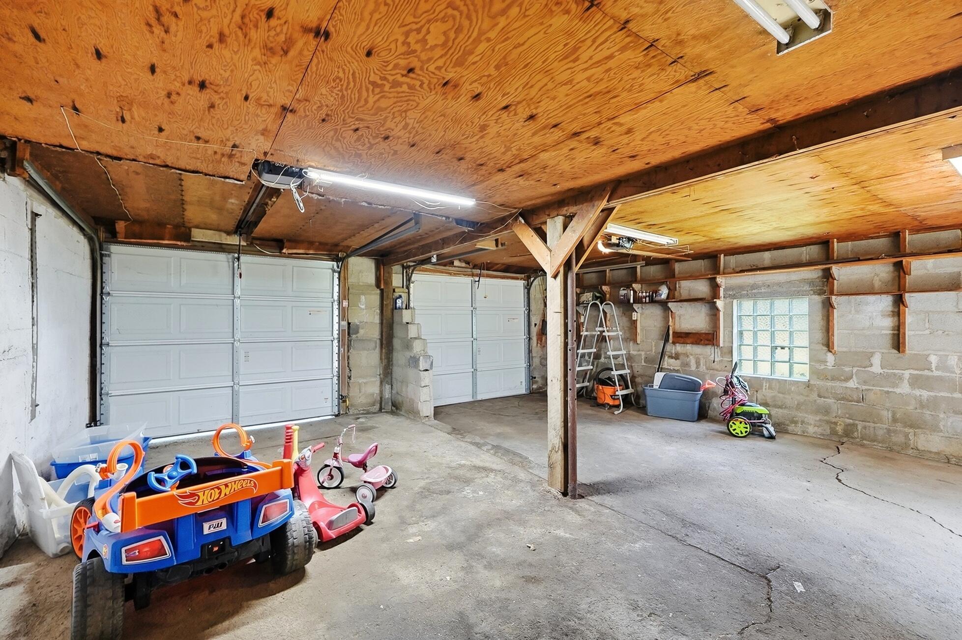 3789 New Carlisle, Springfield, Ohio 45504