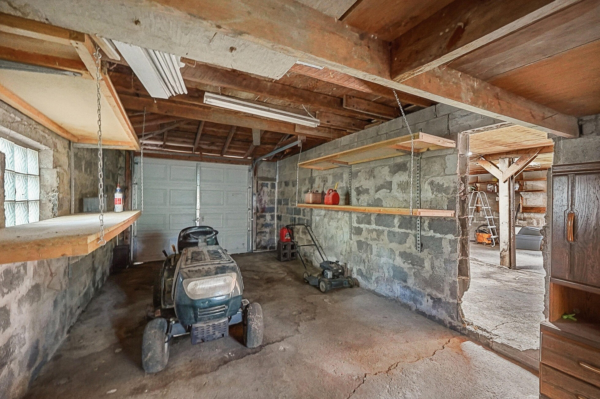 3789 New Carlisle, Springfield, Ohio 45504