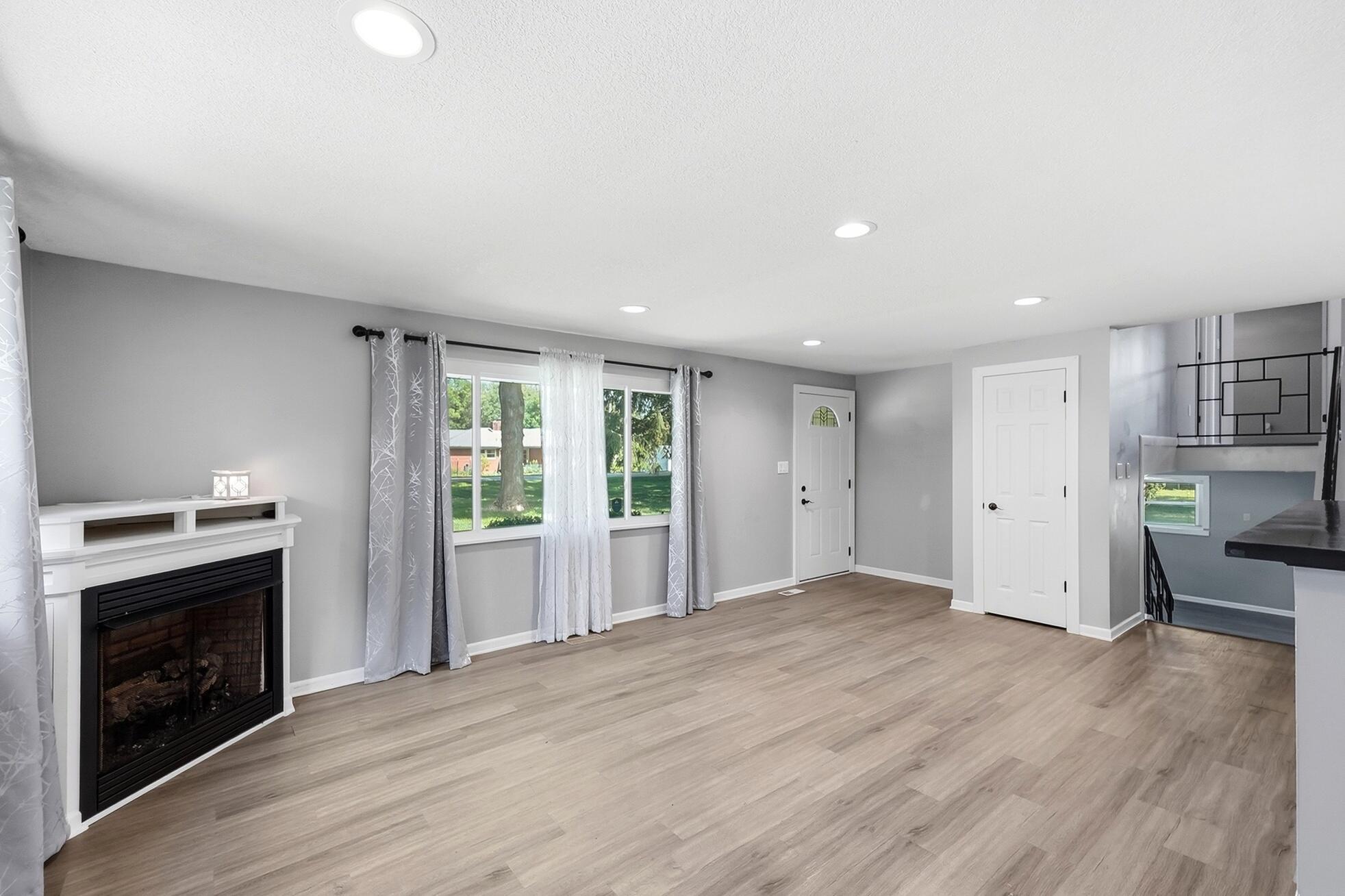 3789 New Carlisle, Springfield, Ohio 45504