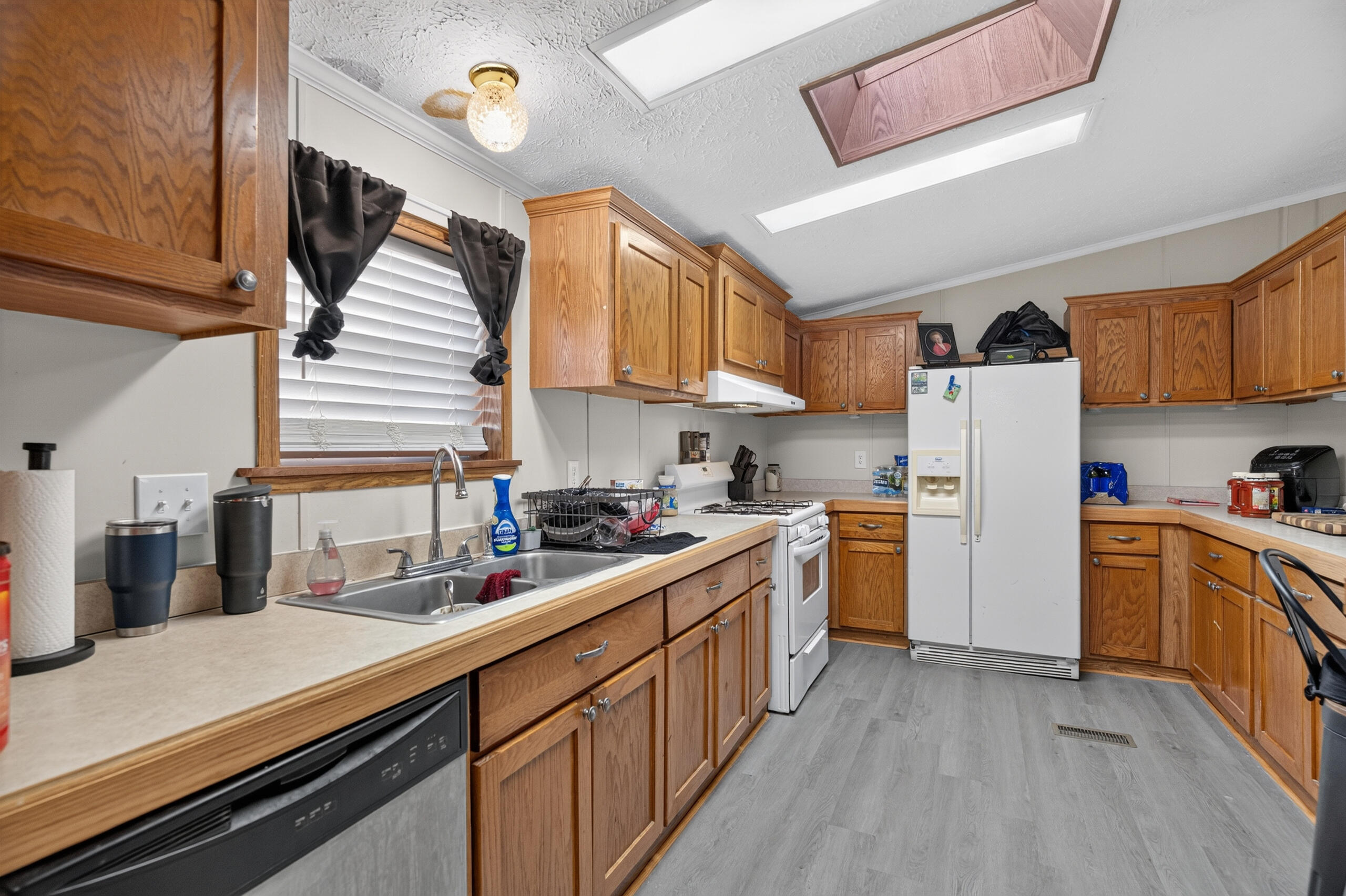 11900 Duff, Lakeview, Ohio 43331