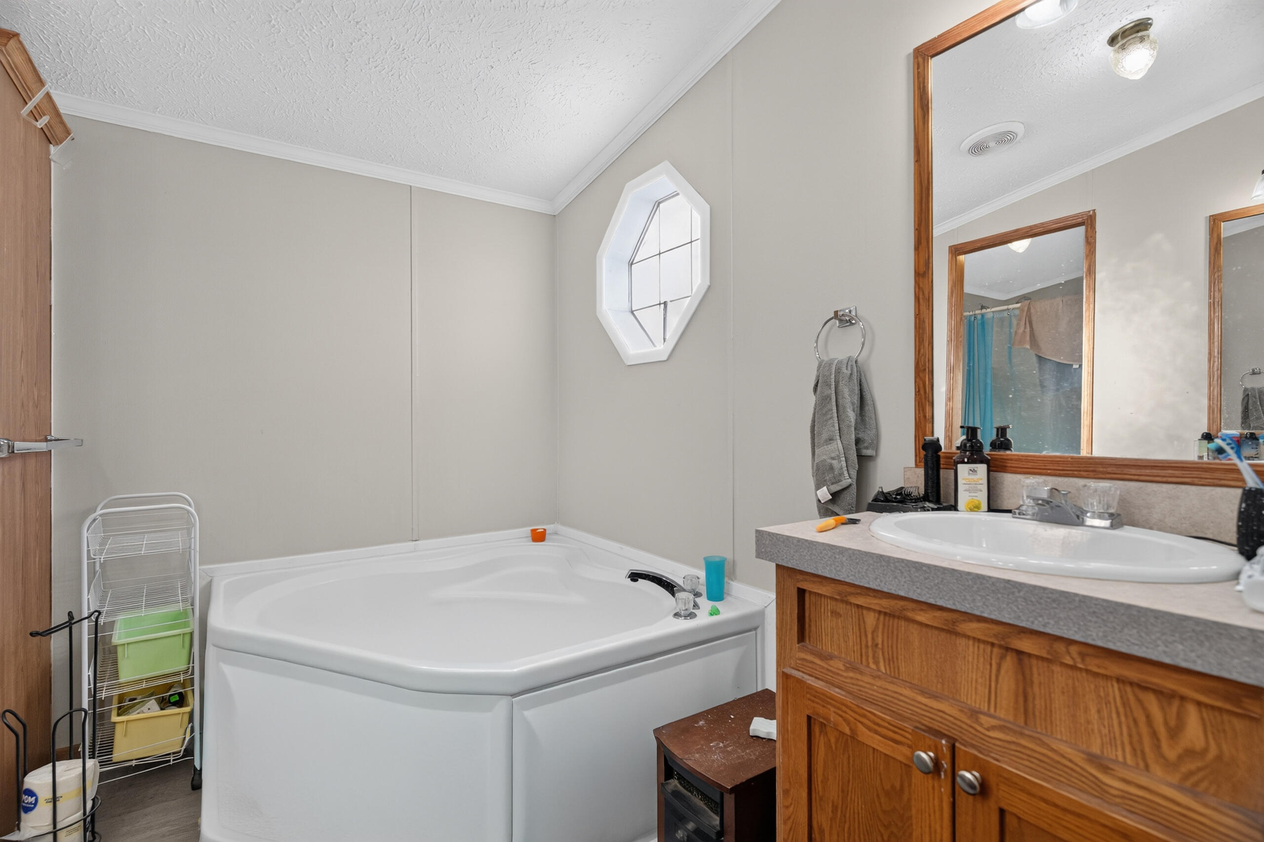 11900 Duff, Lakeview, Ohio 43331