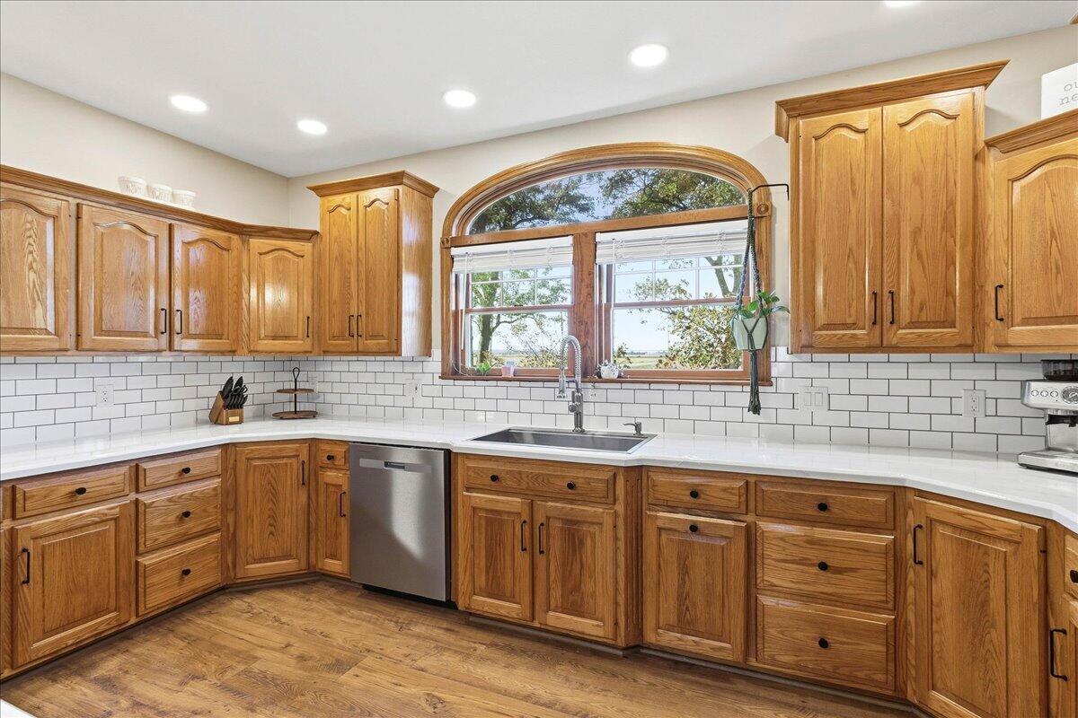10991 County Road 26, West Mansfield, Ohio 43358