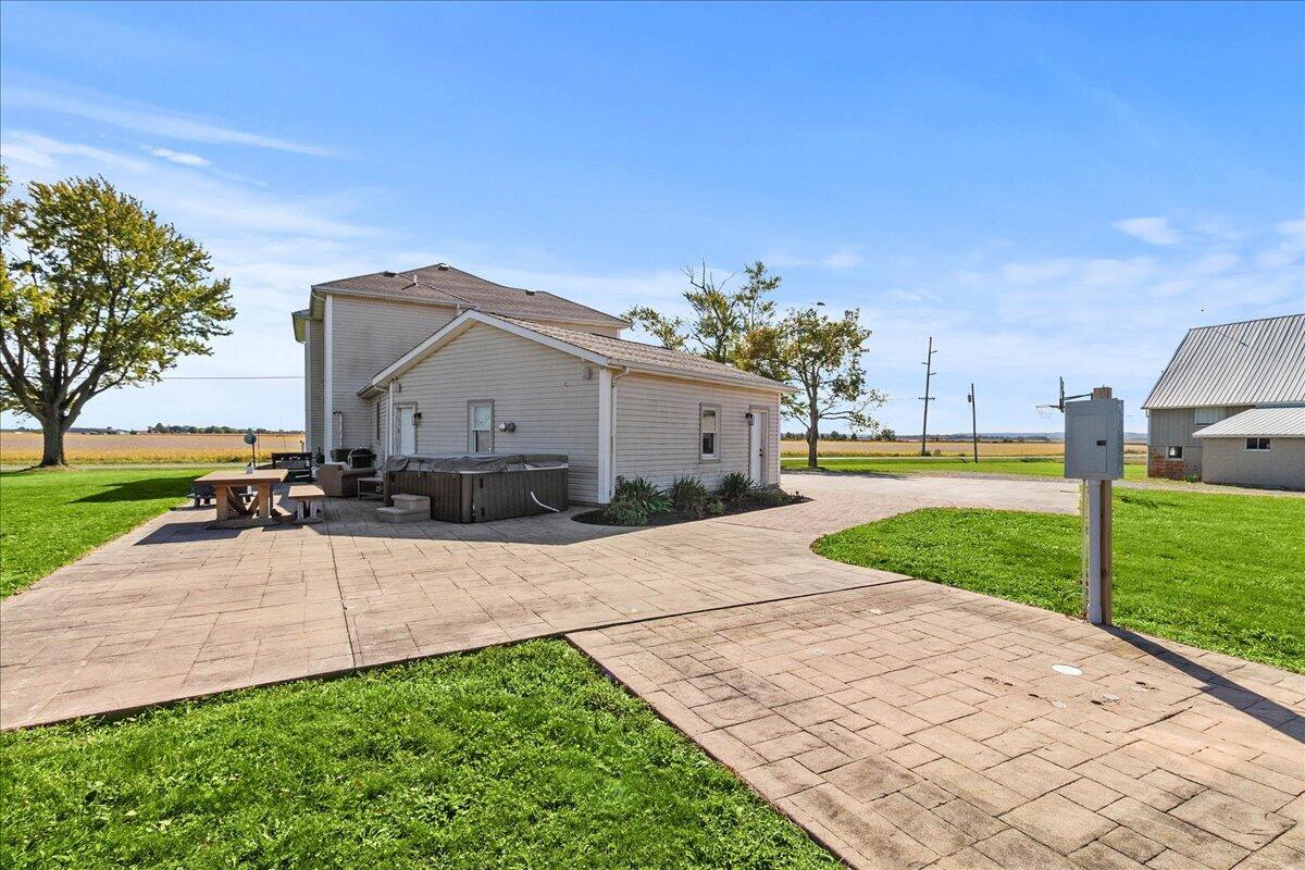 10991 County Road 26, West Mansfield, Ohio 43358