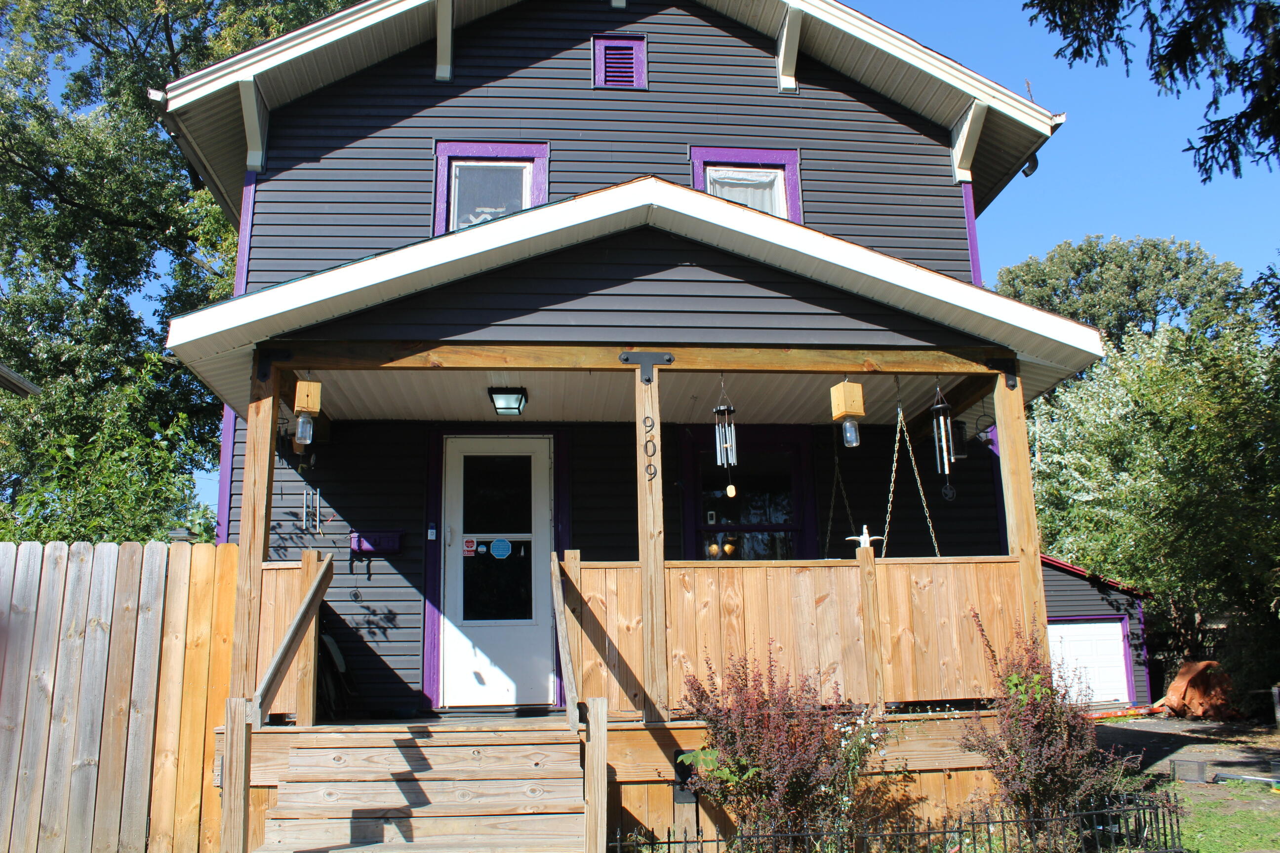 909 Bellevue, Springfield, Ohio 45503