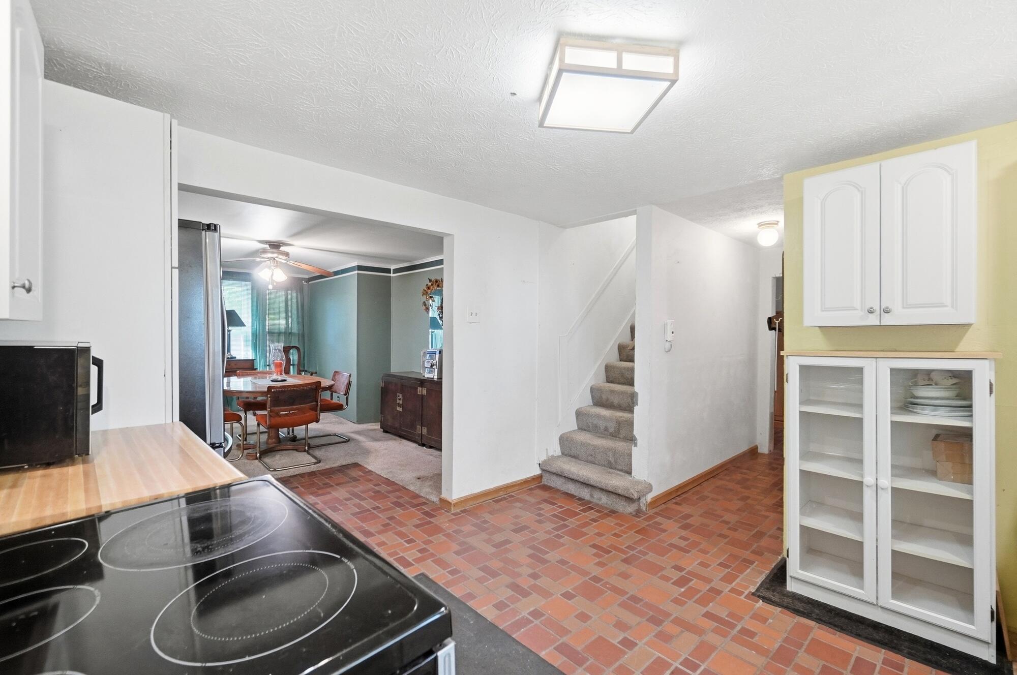 7570 Troy, Springfield, Ohio 45502