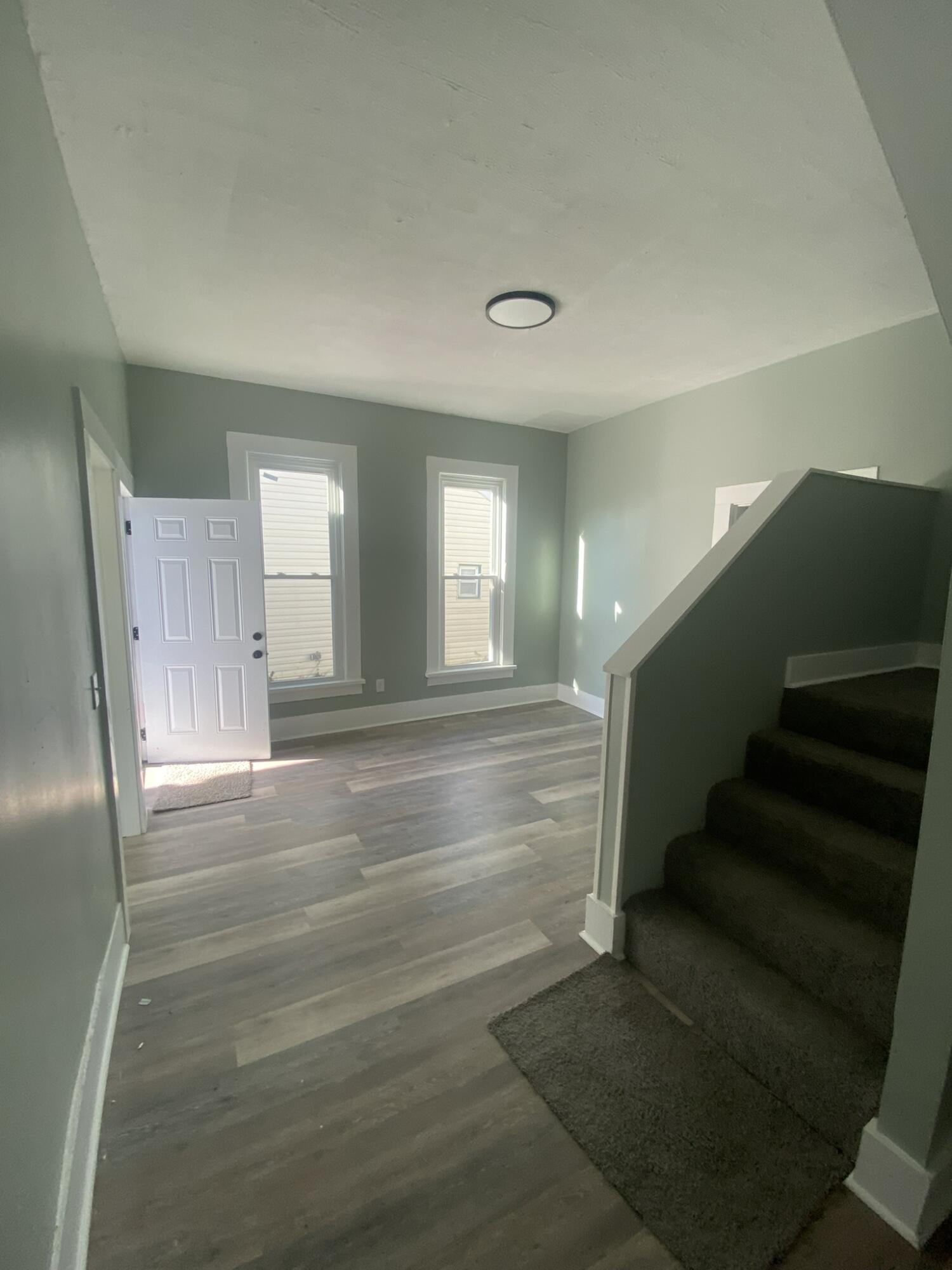 918 Selma, Springfield, Ohio 45505