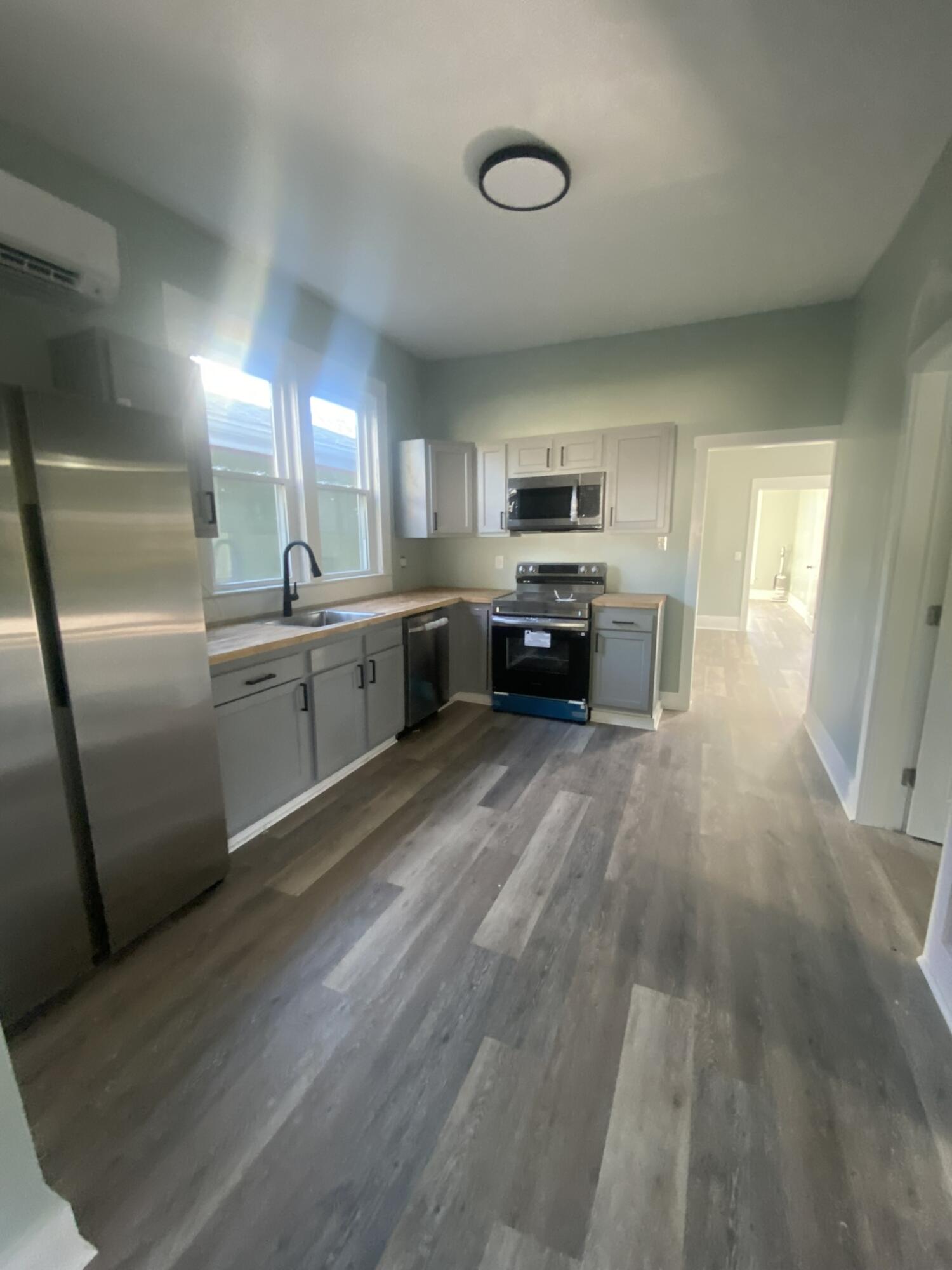 918 Selma, Springfield, Ohio 45505