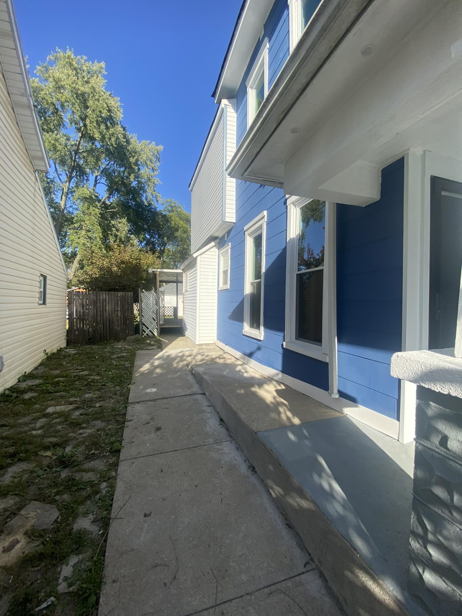 918 Selma, Springfield, Ohio 45505