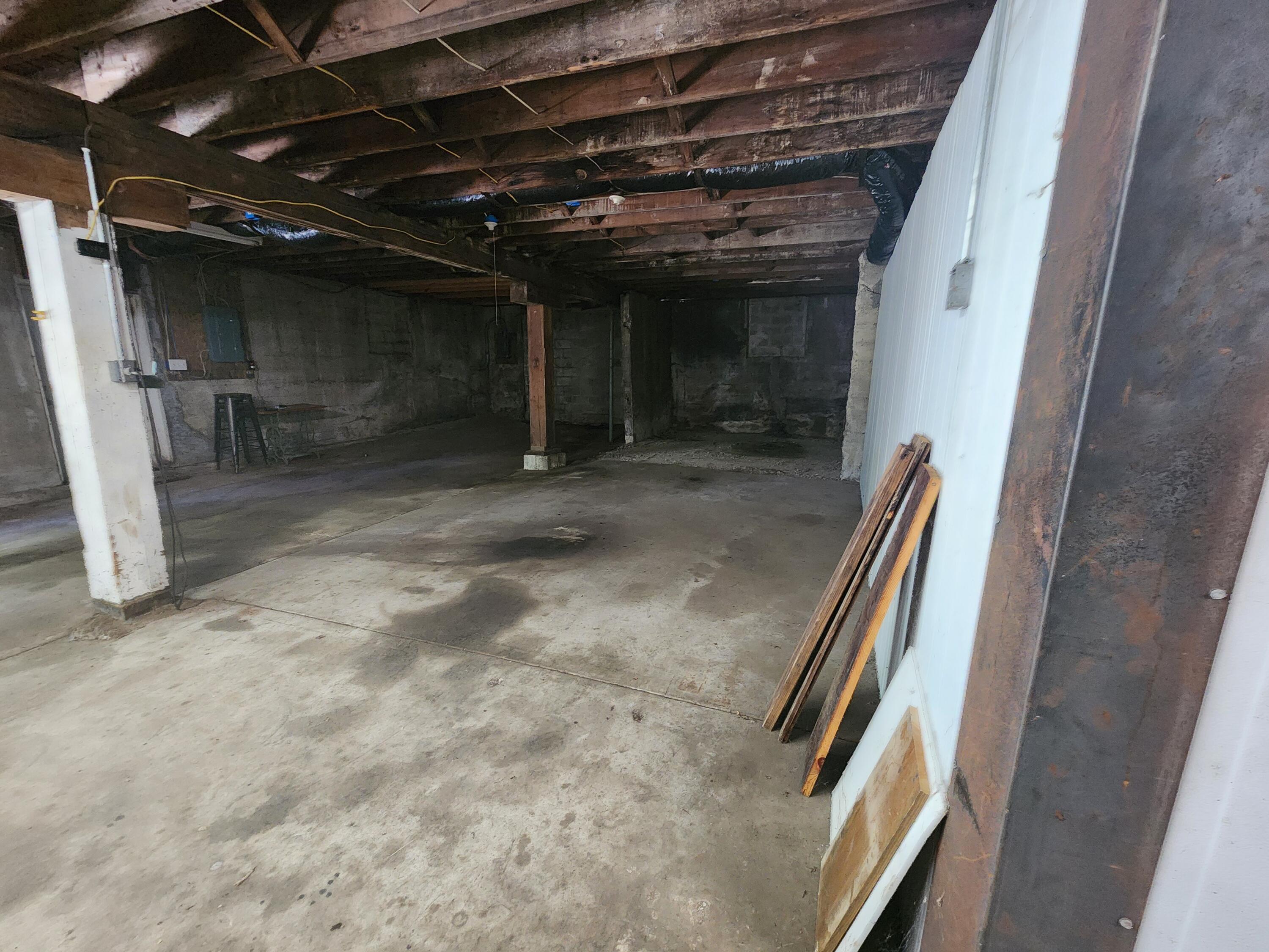 714 Rubsam, Springfield, Ohio 45504