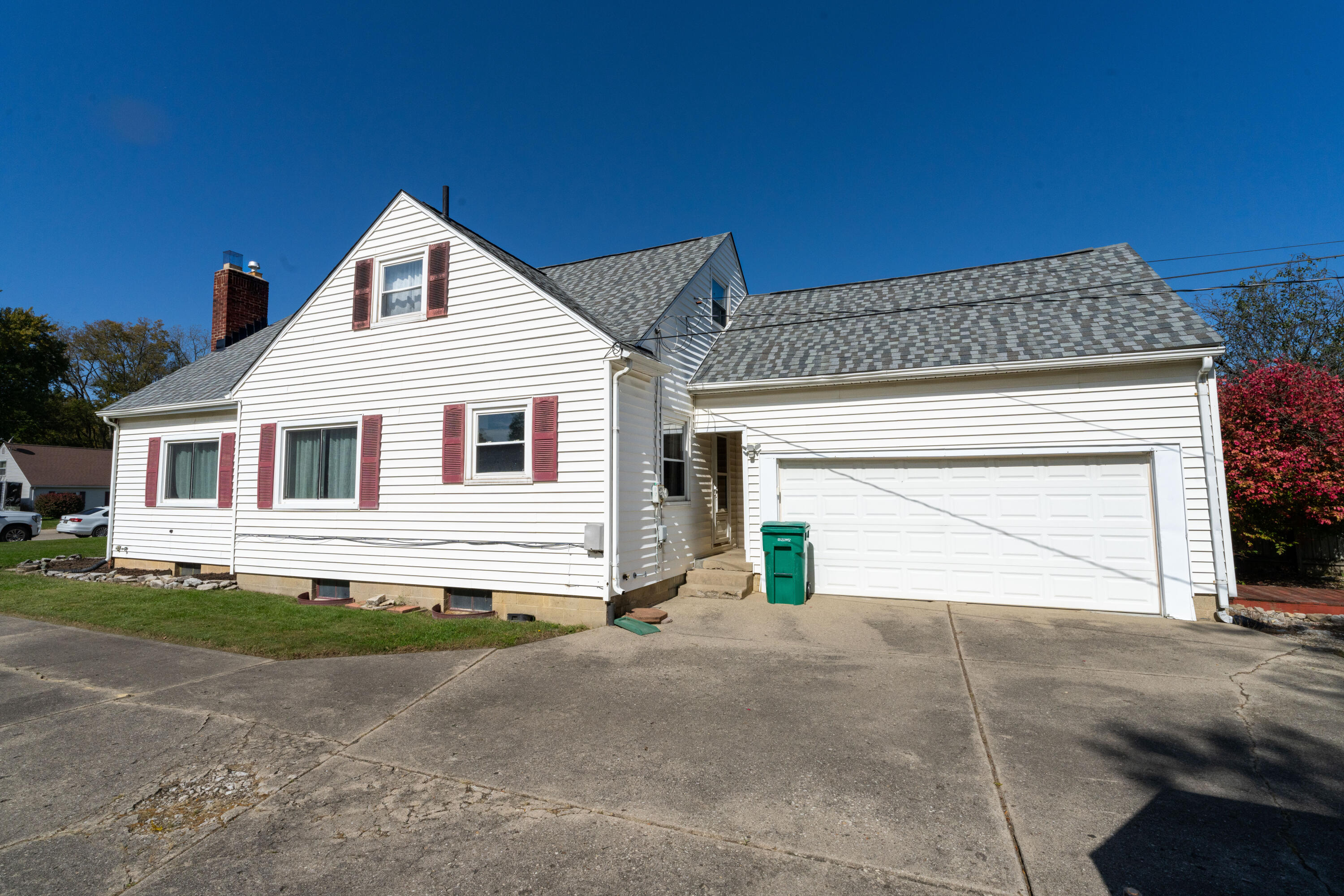 2420 Shawnee, Springfield, Ohio 45504