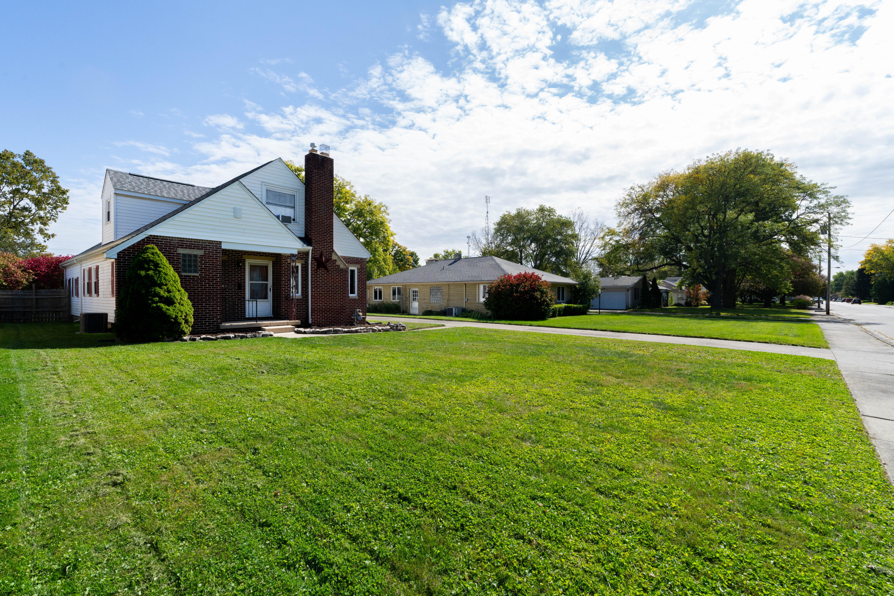 2420 Shawnee, Springfield, Ohio 45504