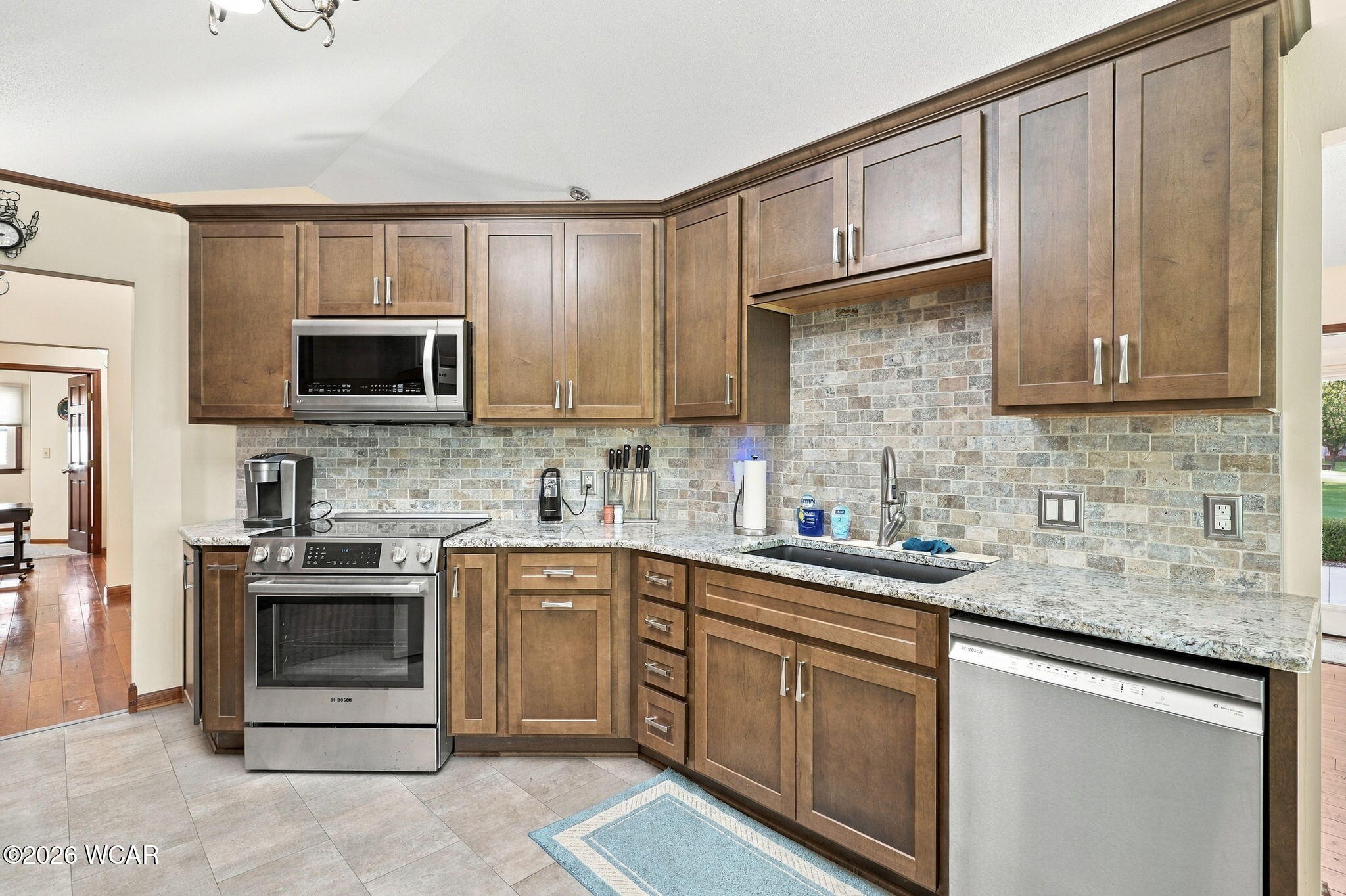 1020 Fox Run Road, Findlay, Ohio