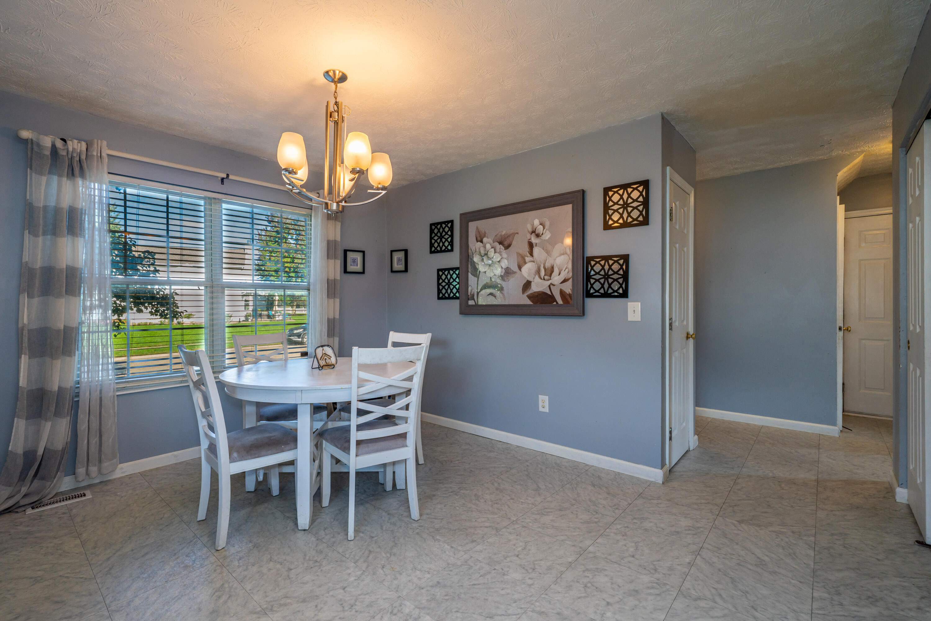 1310 Prem, Xenia, Ohio 45385