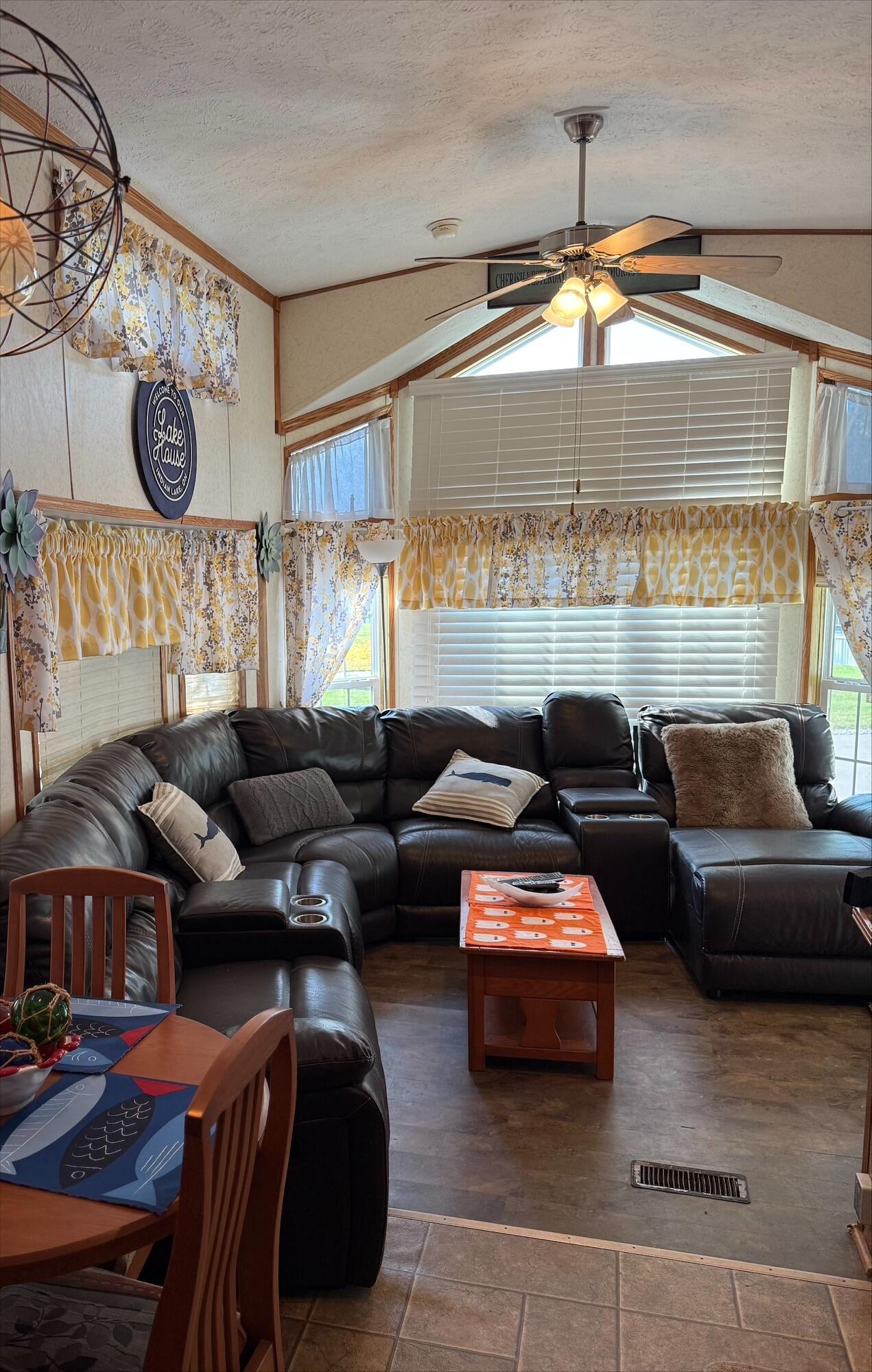 11377 Township Road 266, Lakeview, Ohio 43331