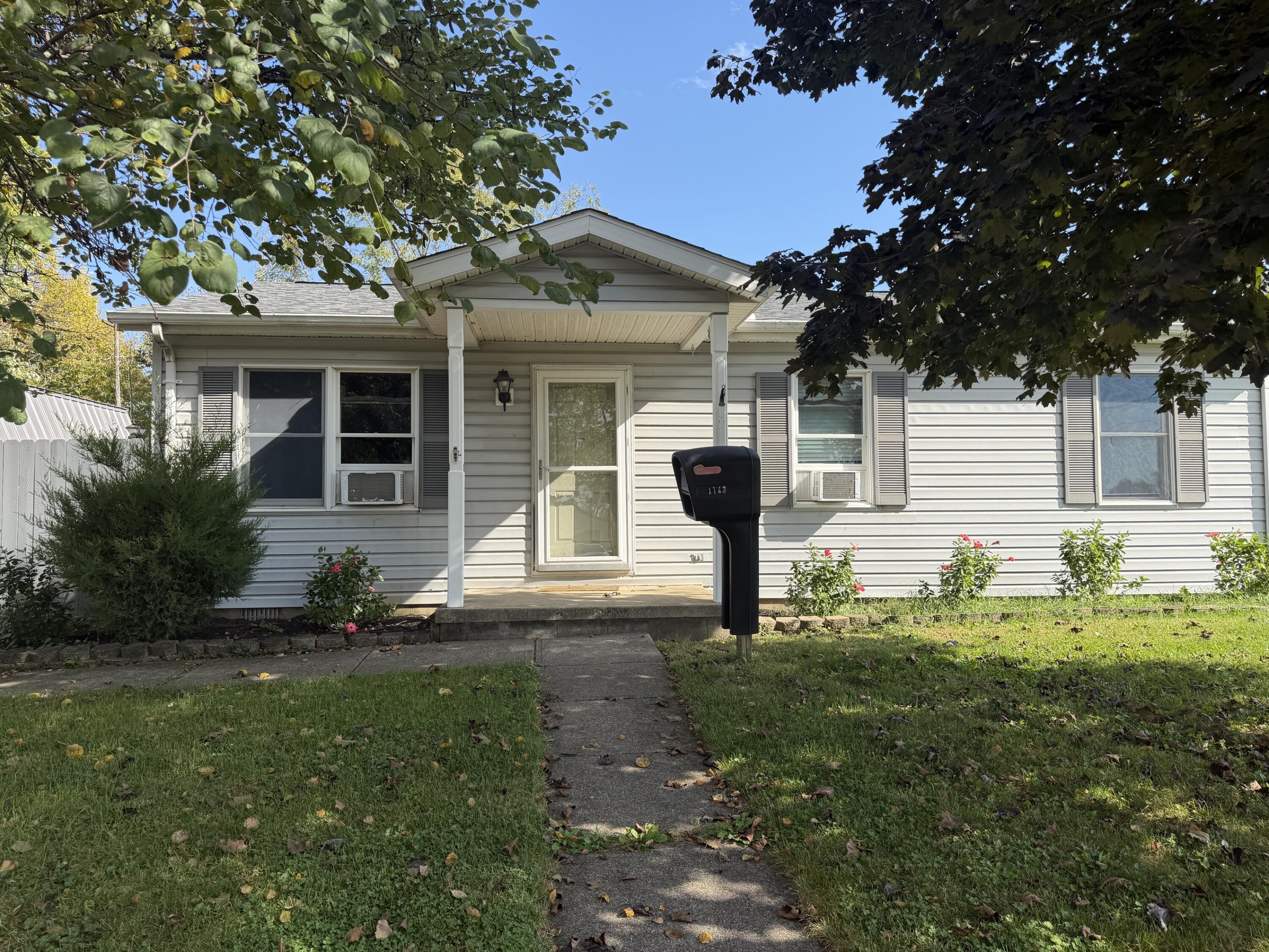 1143 Patton, Troy, Ohio 45373