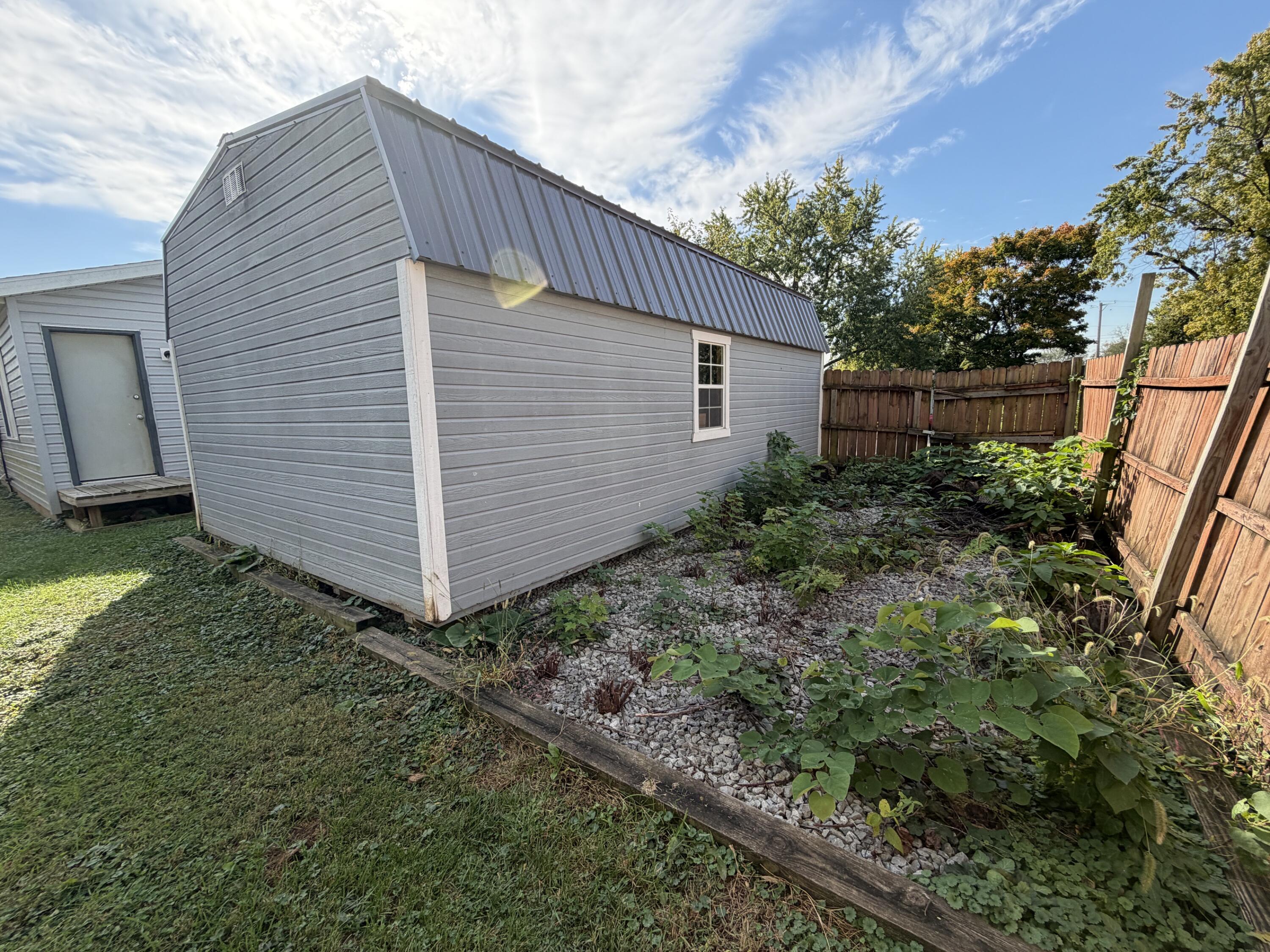 1143 Patton, Troy, Ohio 45373