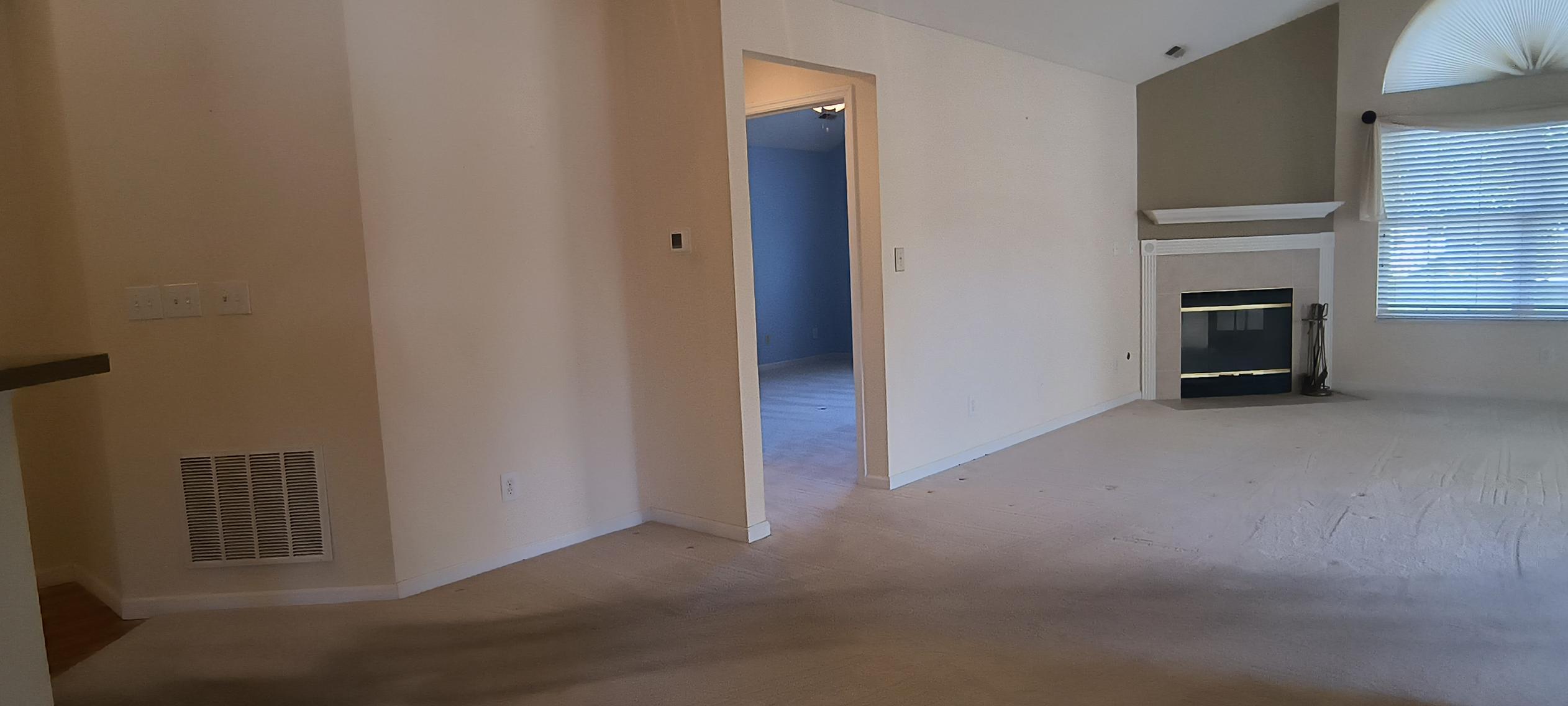 2691 Prestwick Village, Springfield, Ohio 45503