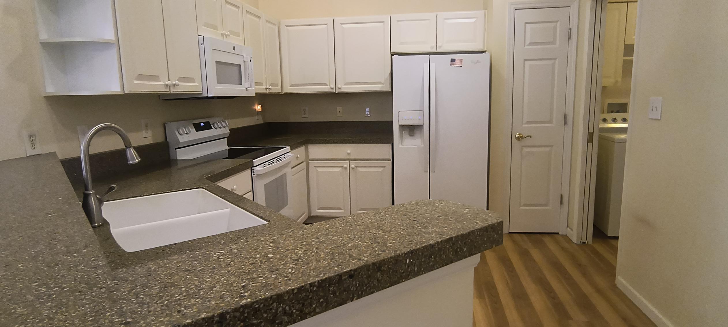 2691 Prestwick Village, Springfield, Ohio 45503