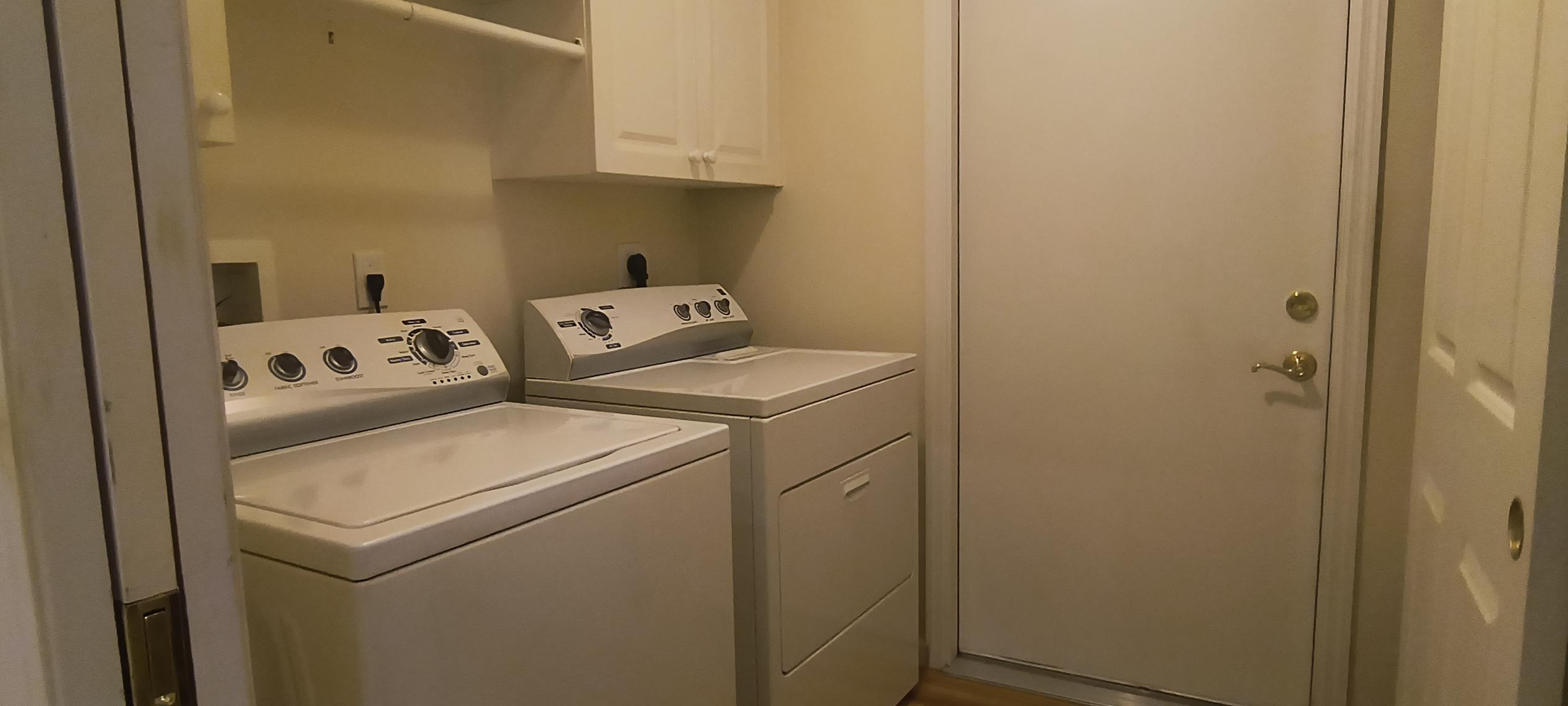2691 Prestwick Village, Springfield, Ohio 45503