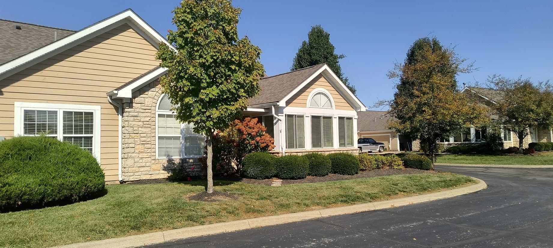 2691 Prestwick Village, Springfield, Ohio 45503