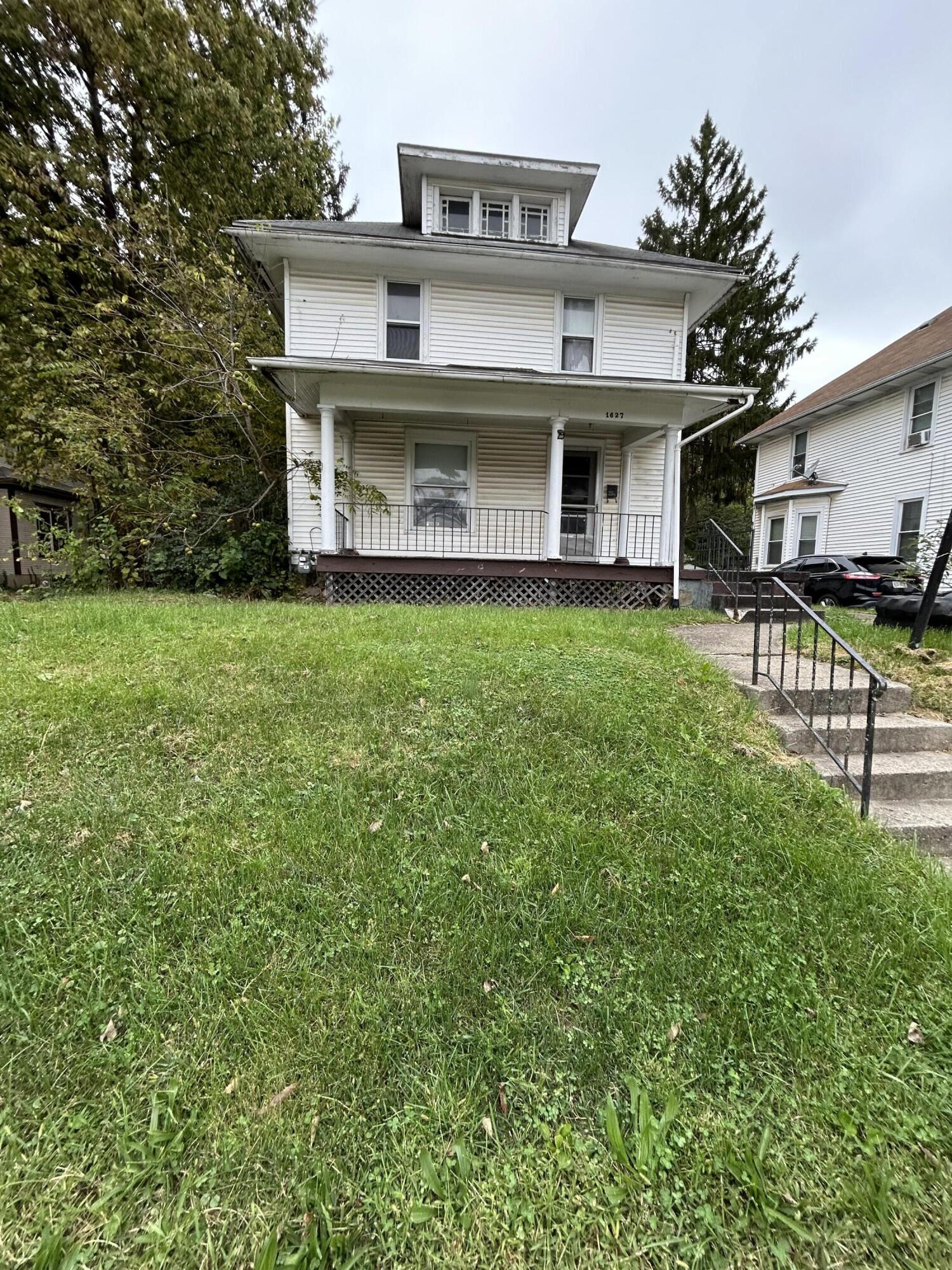 1627 Woodward, Springfield, Ohio 45506