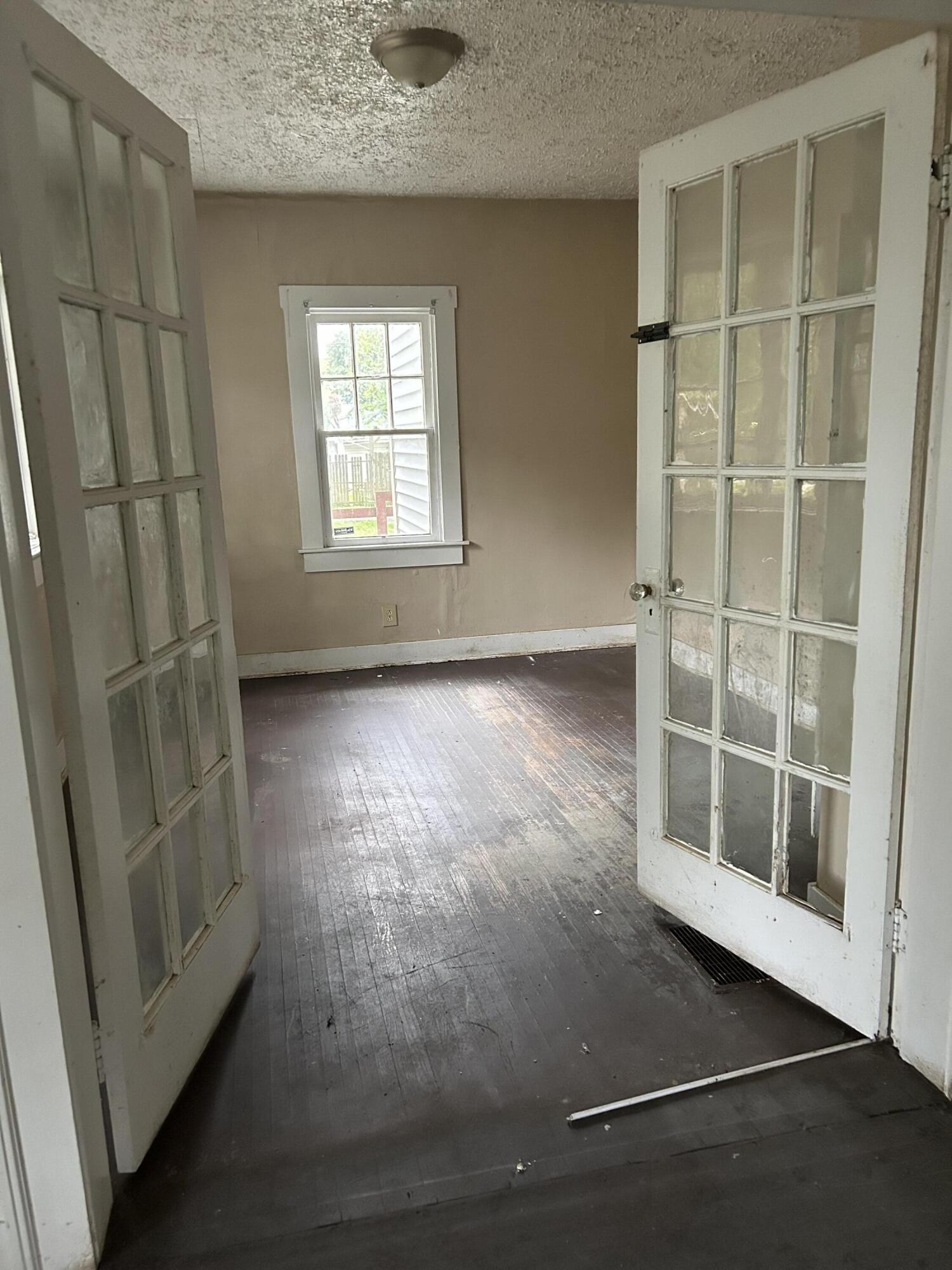 1627 Woodward, Springfield, Ohio 45506