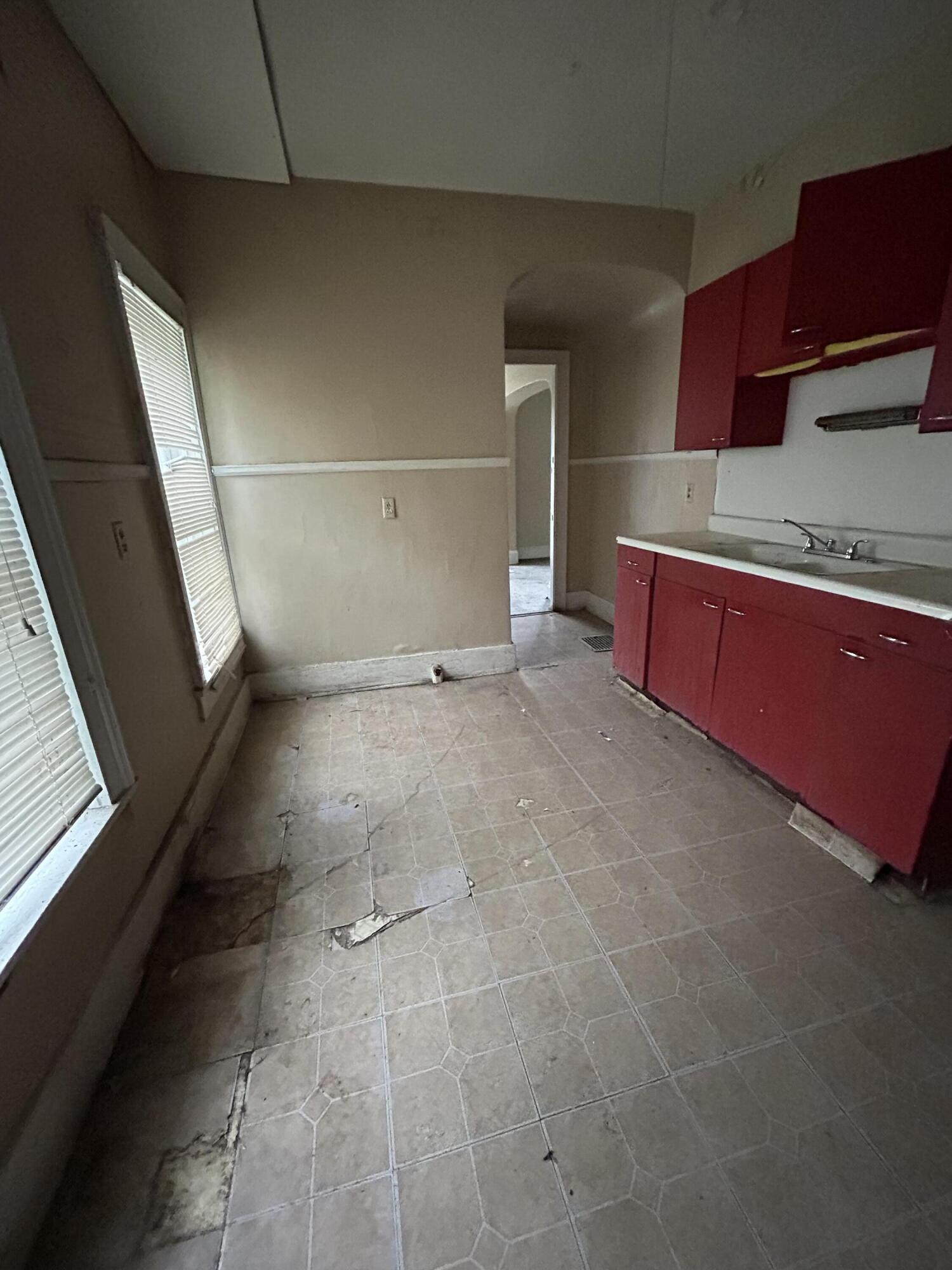 1627 Woodward, Springfield, Ohio 45506