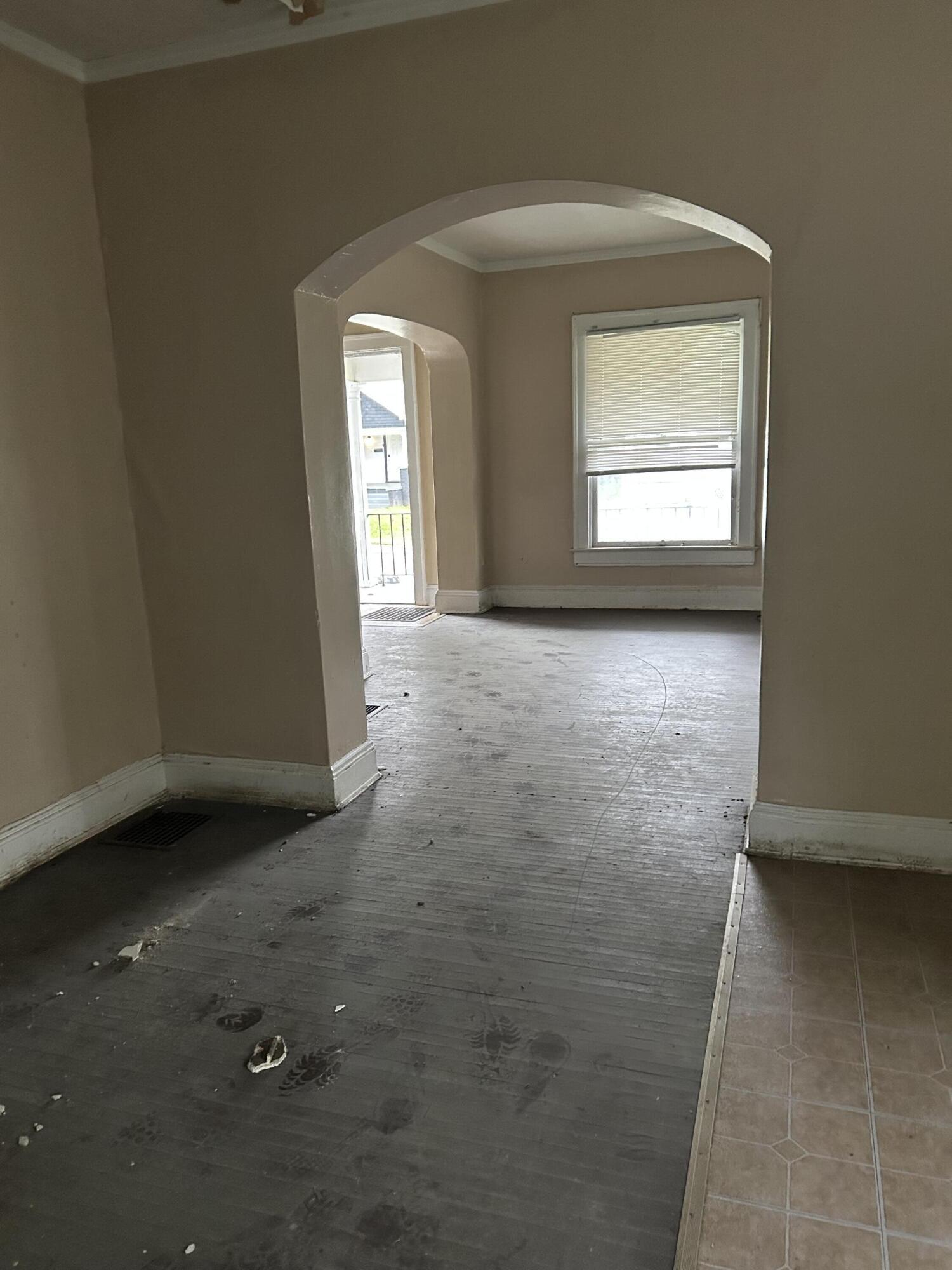 1627 Woodward, Springfield, Ohio 45506