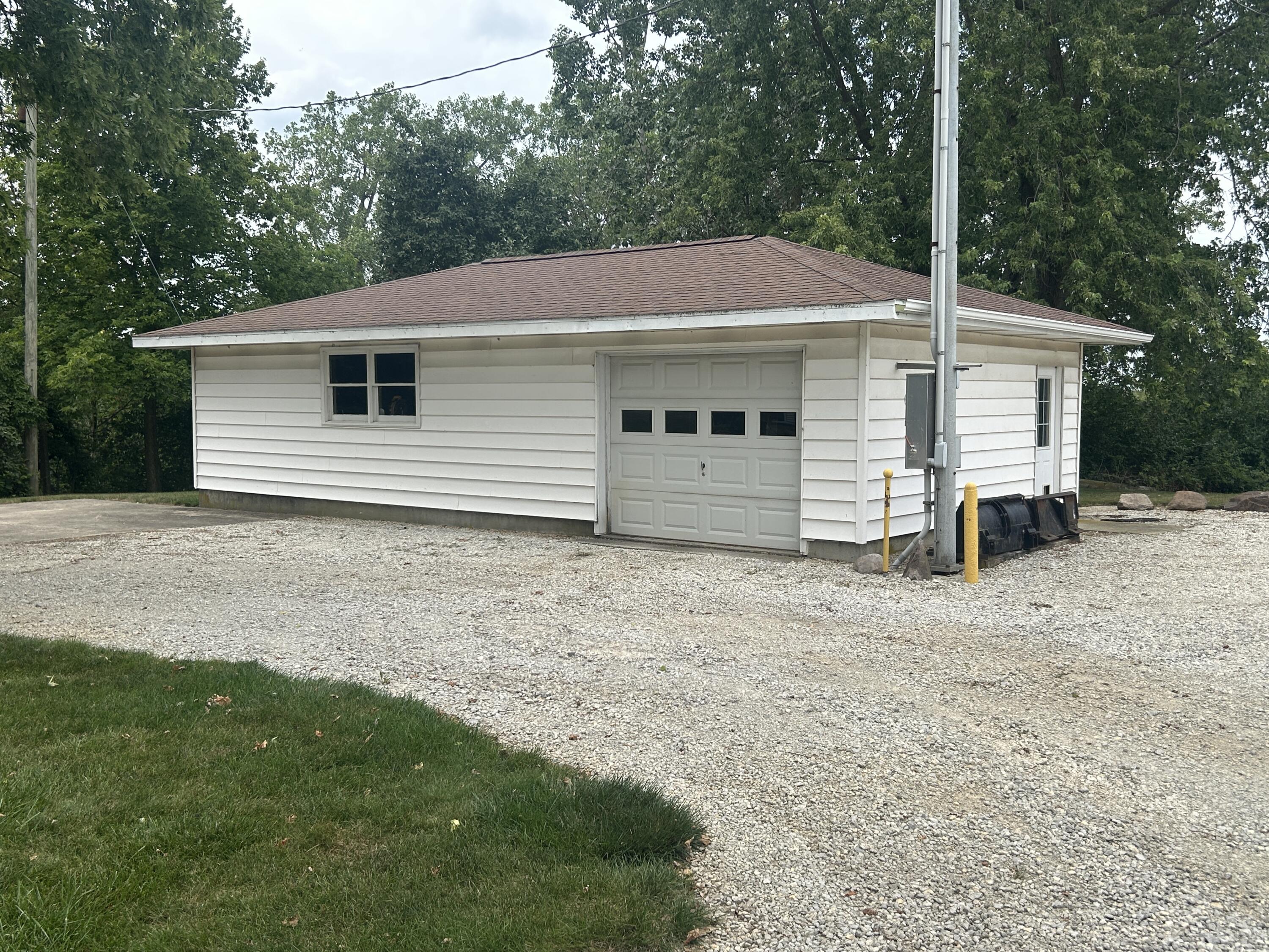 2890 Burrville, Fort Recovery, Ohio 45846