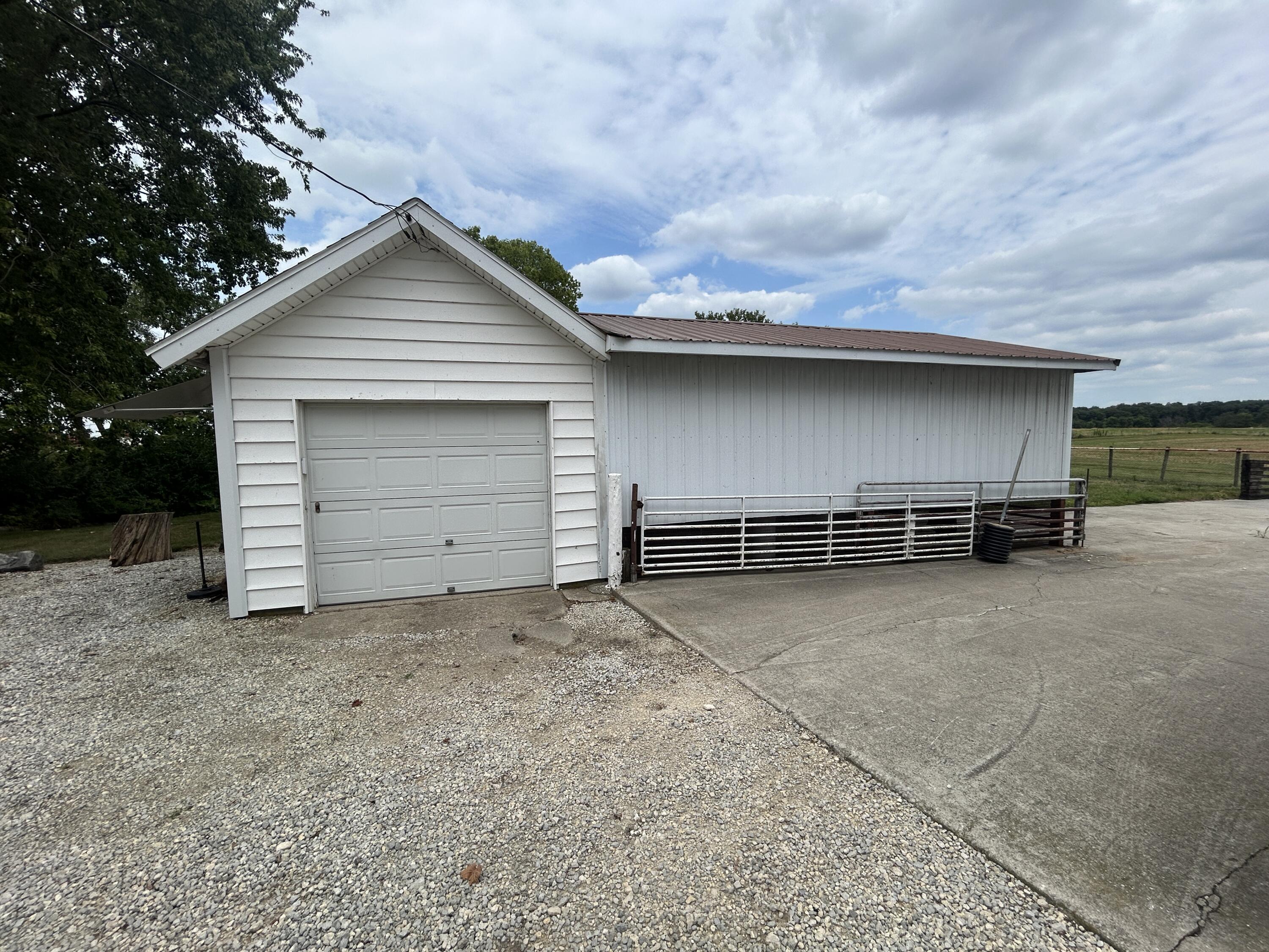 2890 Burrville, Fort Recovery, Ohio 45846