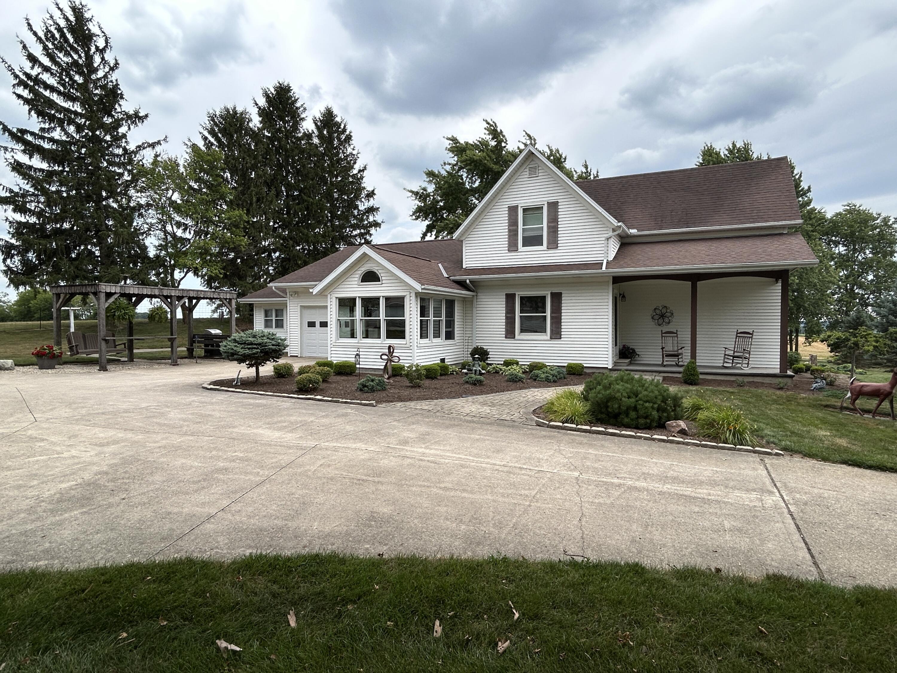 2890 Burrville, Fort Recovery, Ohio 45846