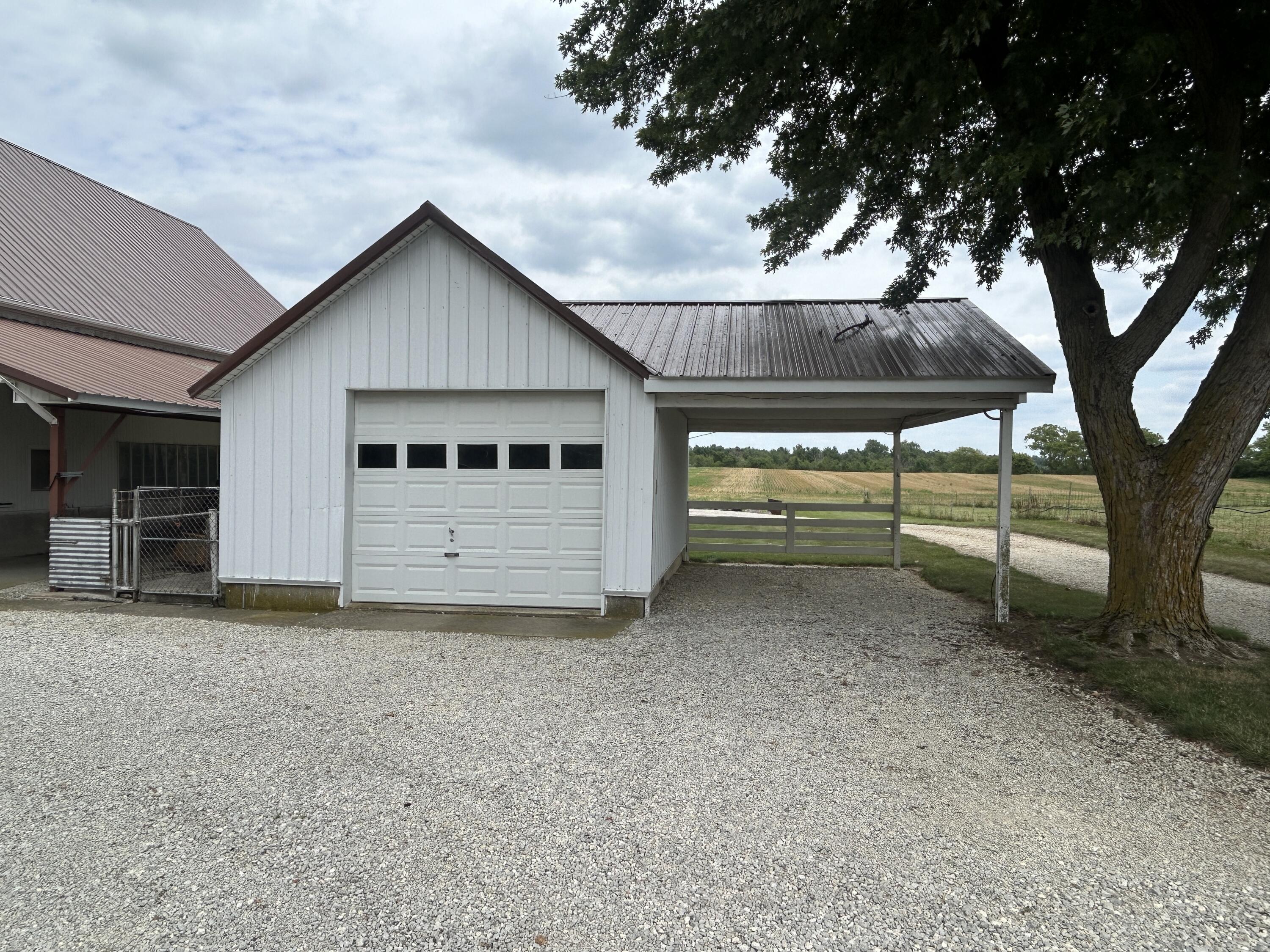 2890 Burrville, Fort Recovery, Ohio 45846