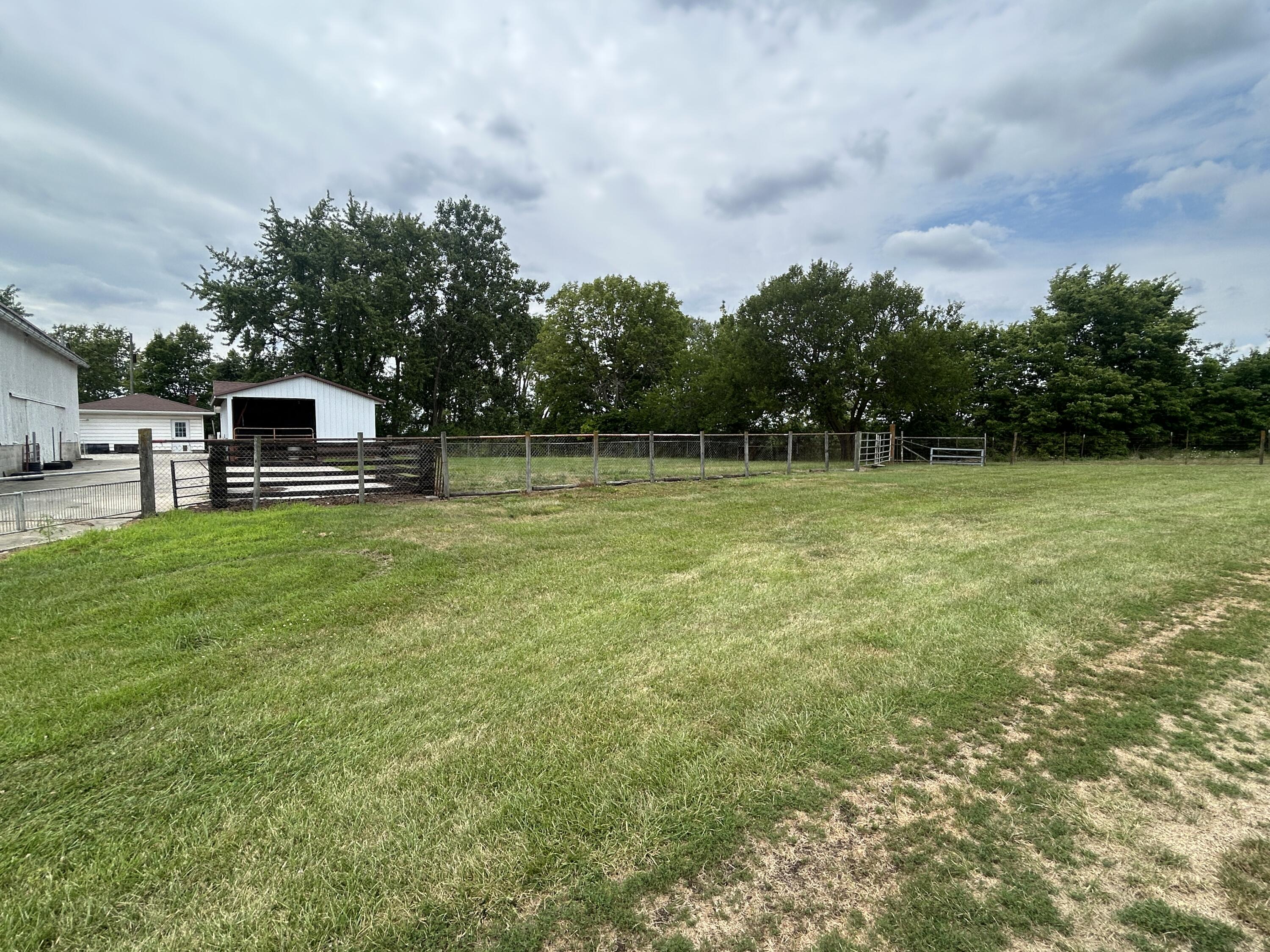 2890 Burrville, Fort Recovery, Ohio 45846