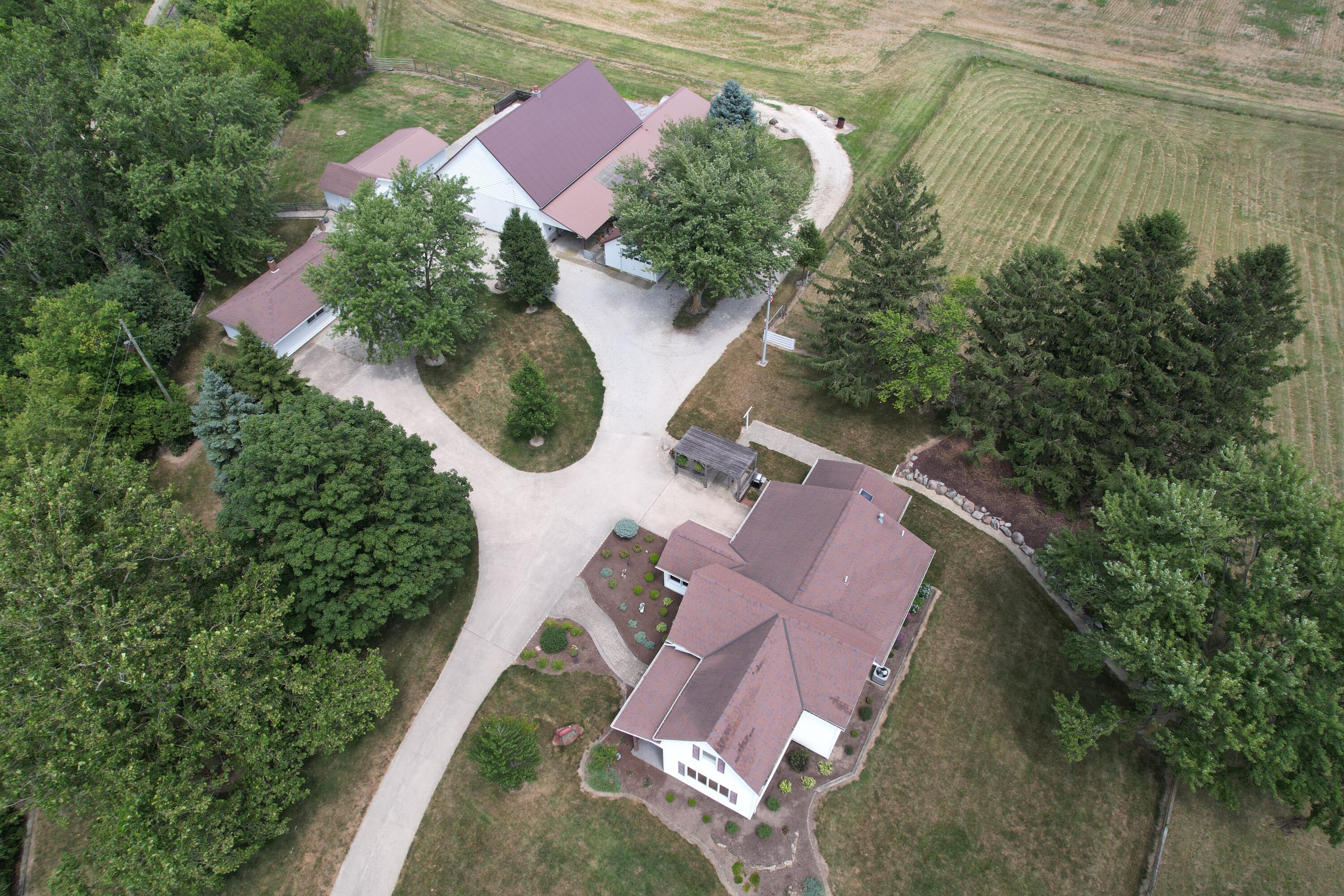 2890 Burrville, Fort Recovery, Ohio 45846