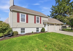 1904 Park, Springfield, Ohio 45504, 2 Bedroom Bedrooms, ,1 BathroomBathrooms,Residential,For Sale,Park,1049094