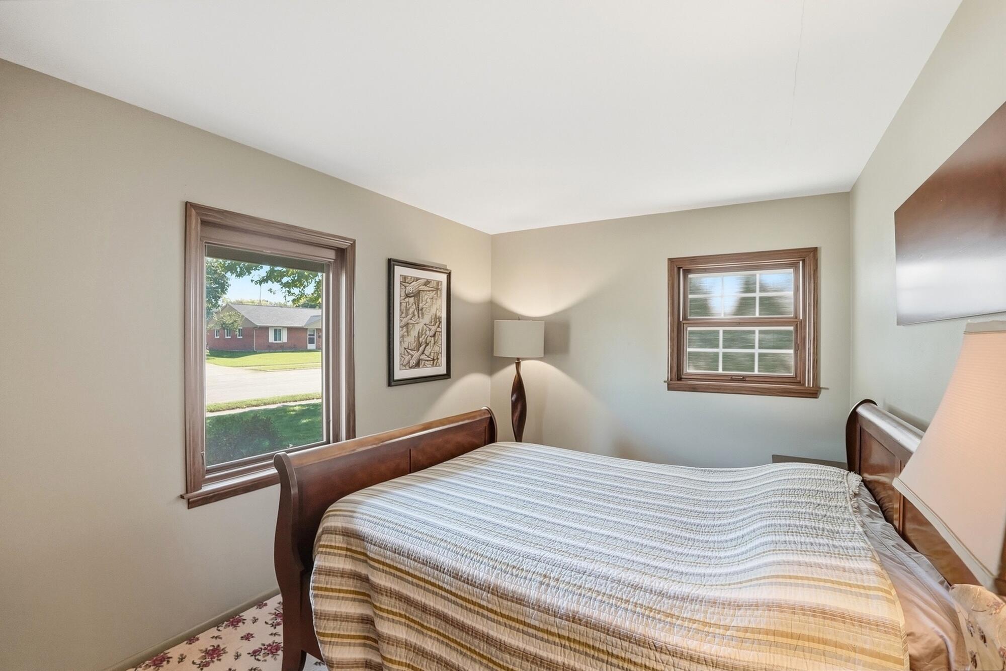 2065 Center, Springfield, Ohio 45506