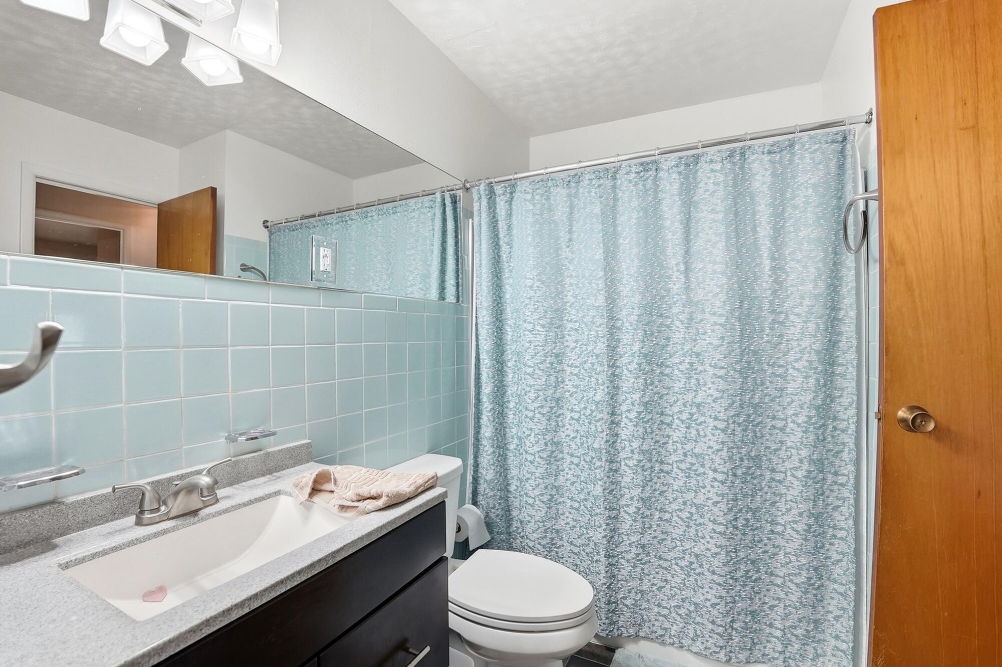 2065 Center, Springfield, Ohio 45506