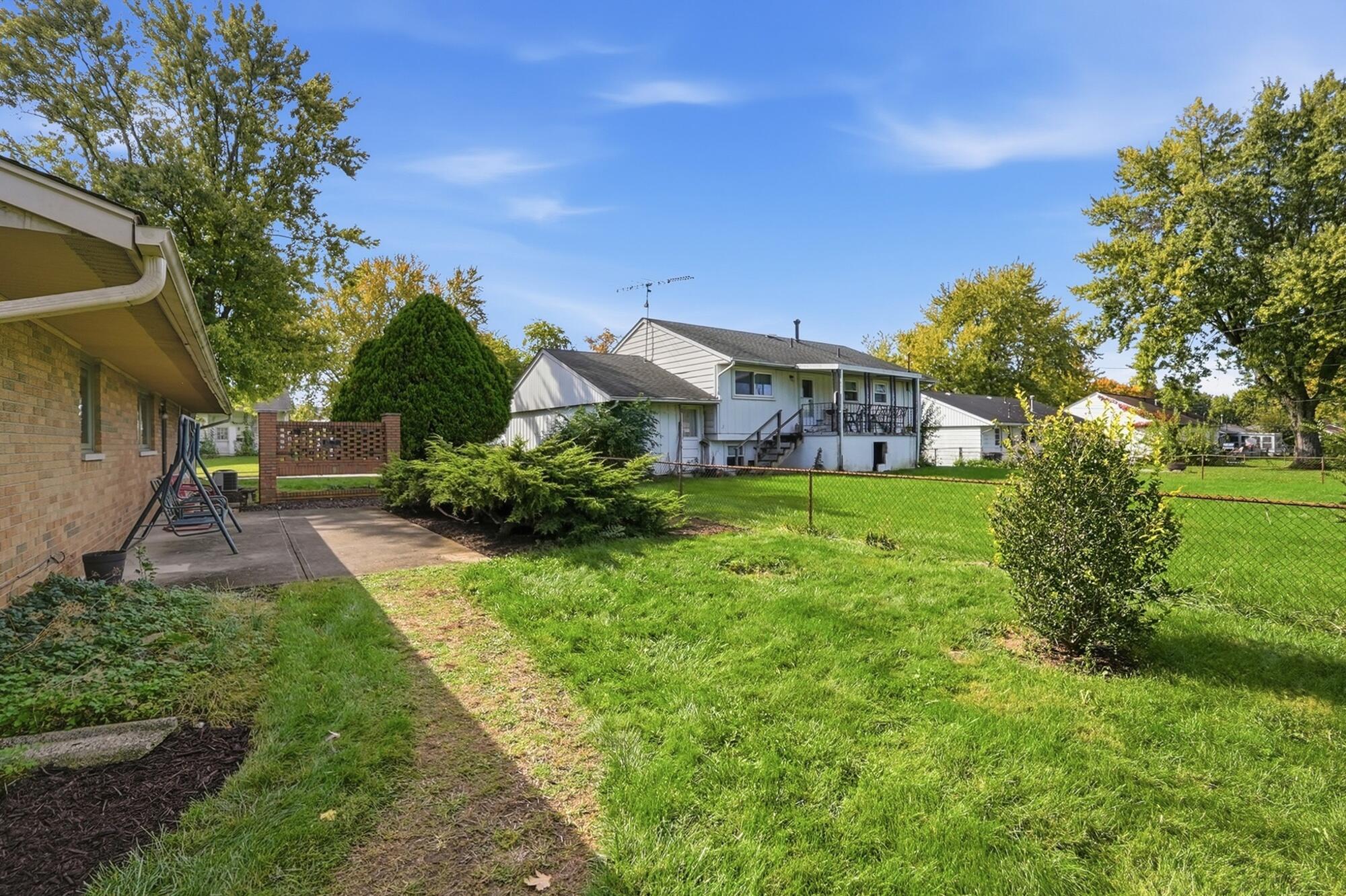 2065 Center, Springfield, Ohio 45506