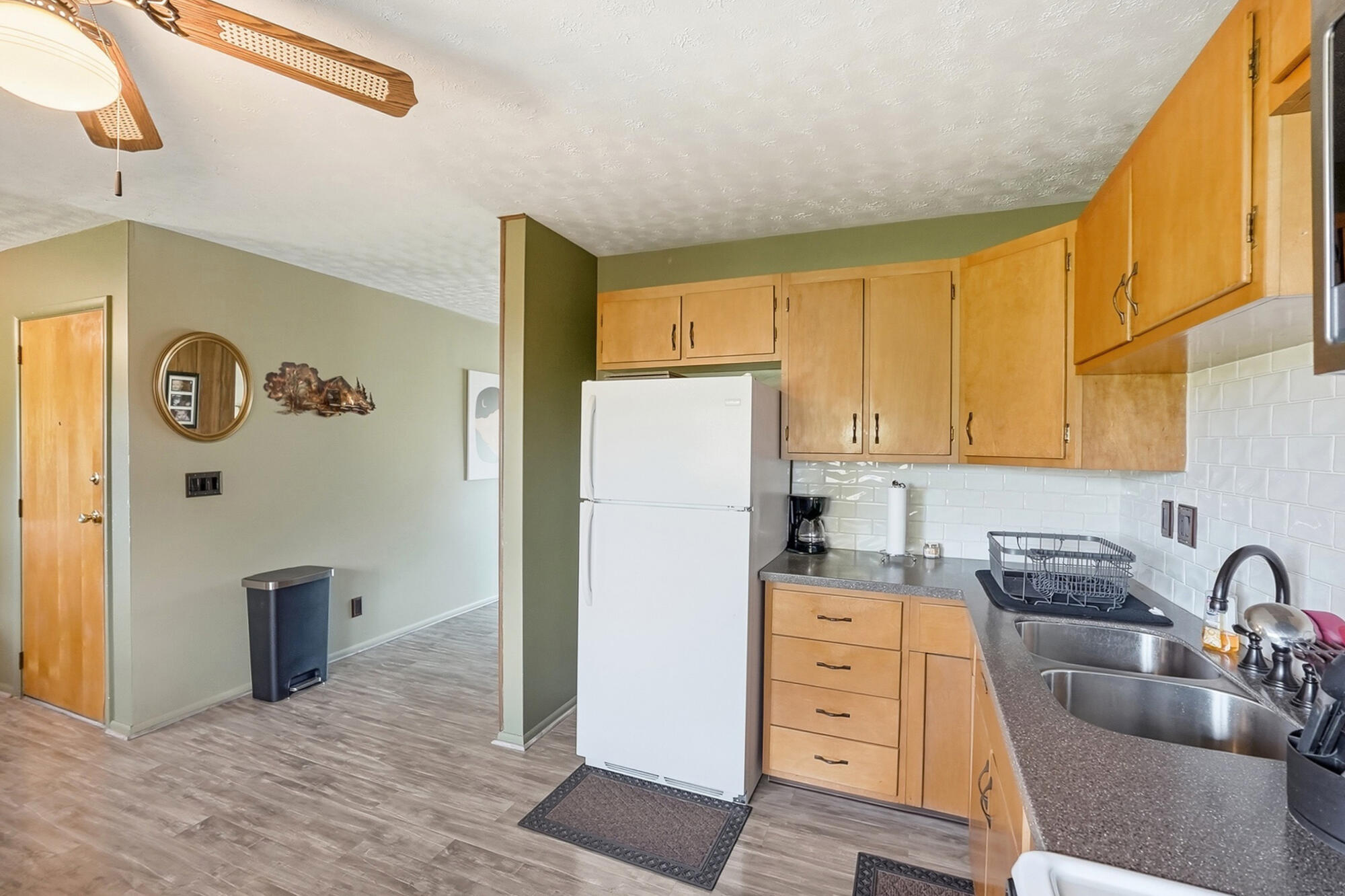2065 Center, Springfield, Ohio 45506