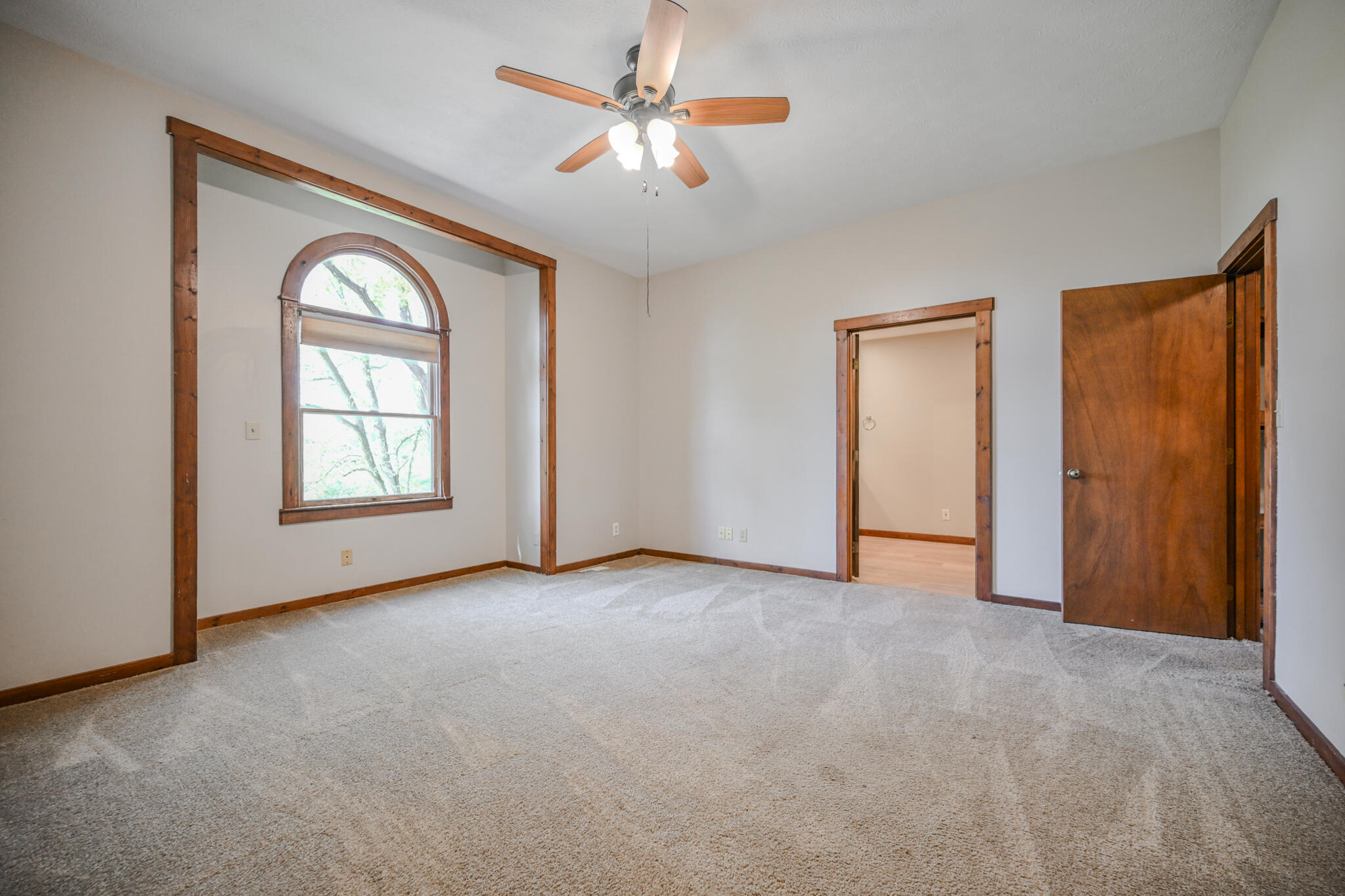 81 Country, Urbana, Ohio 43078