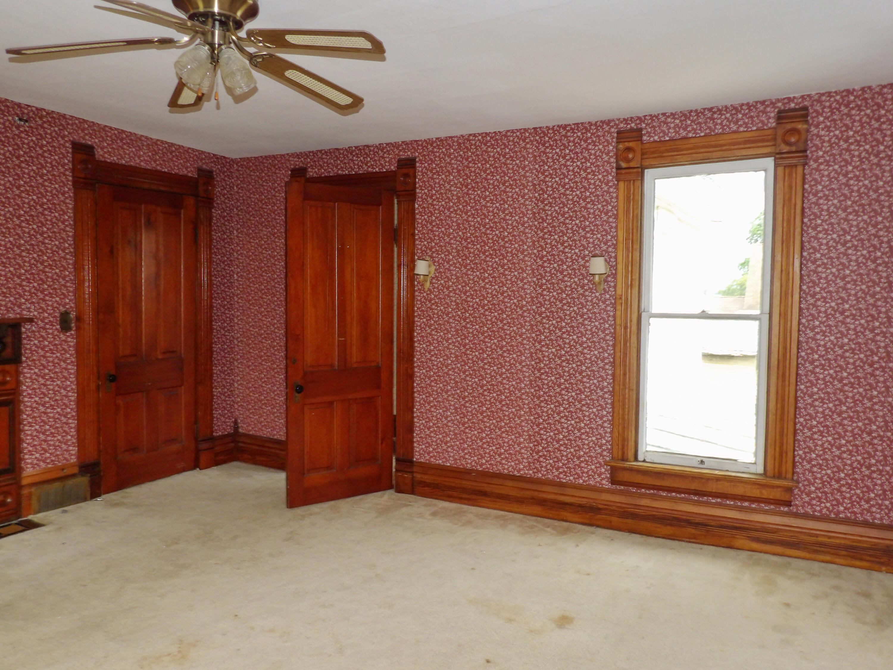 302 Mill, Williamsport, Ohio 43164