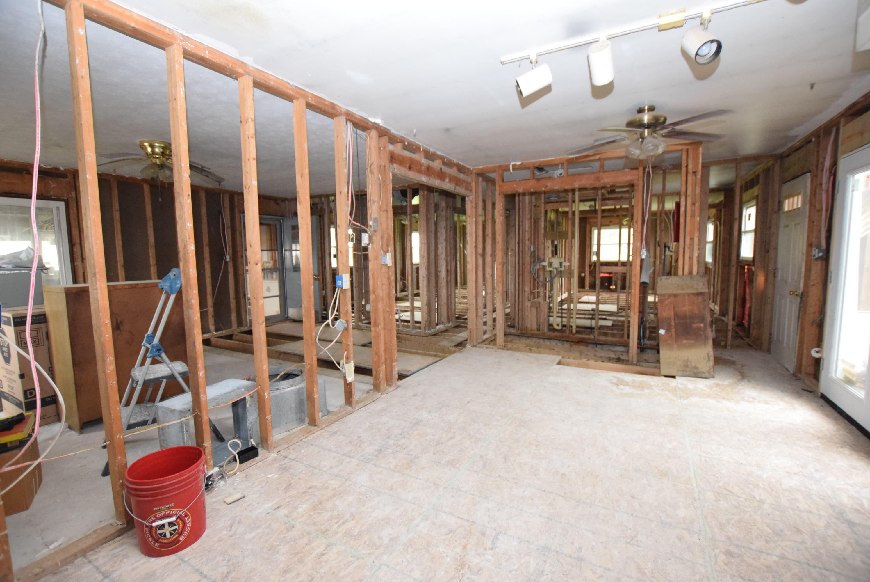 8376 Wolcott, Conover, Ohio 45317