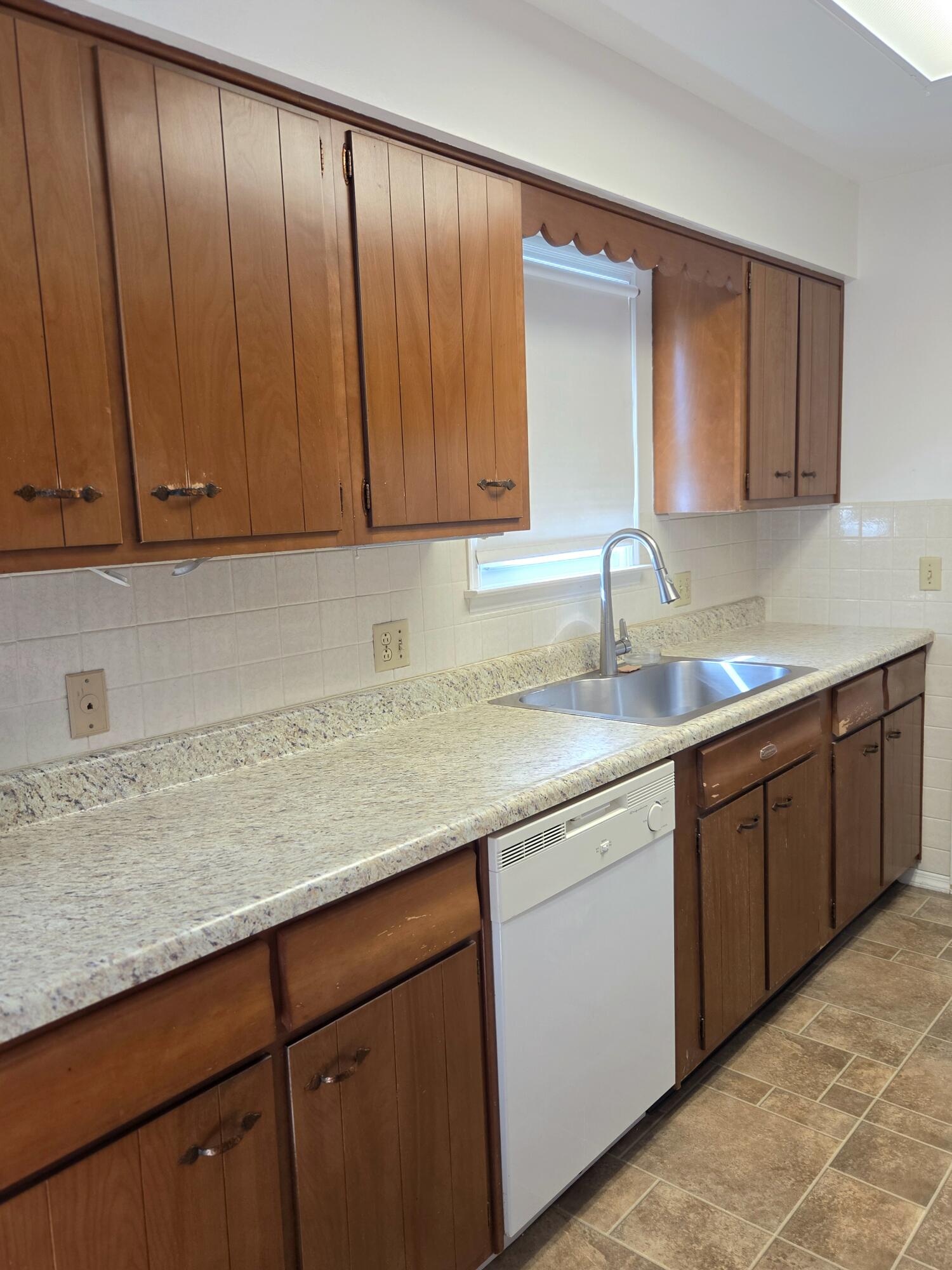 114 Littlejohn, Troy, Ohio 45373