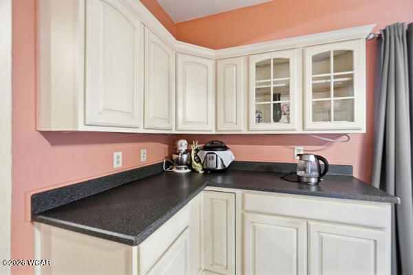 3905 Mcpheron Road, Lima, Ohio