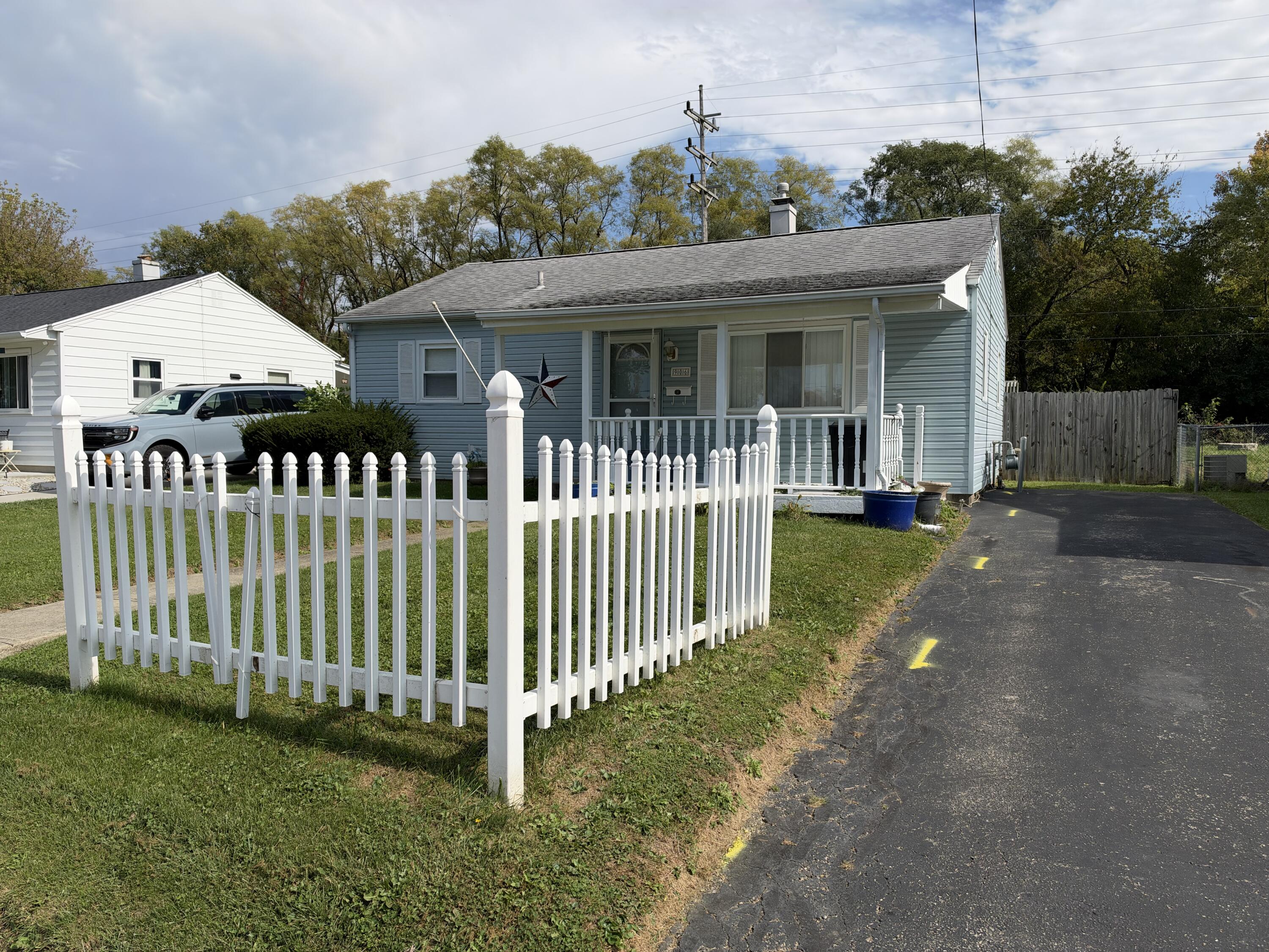 906 Mavor, Springfield, Ohio 45505