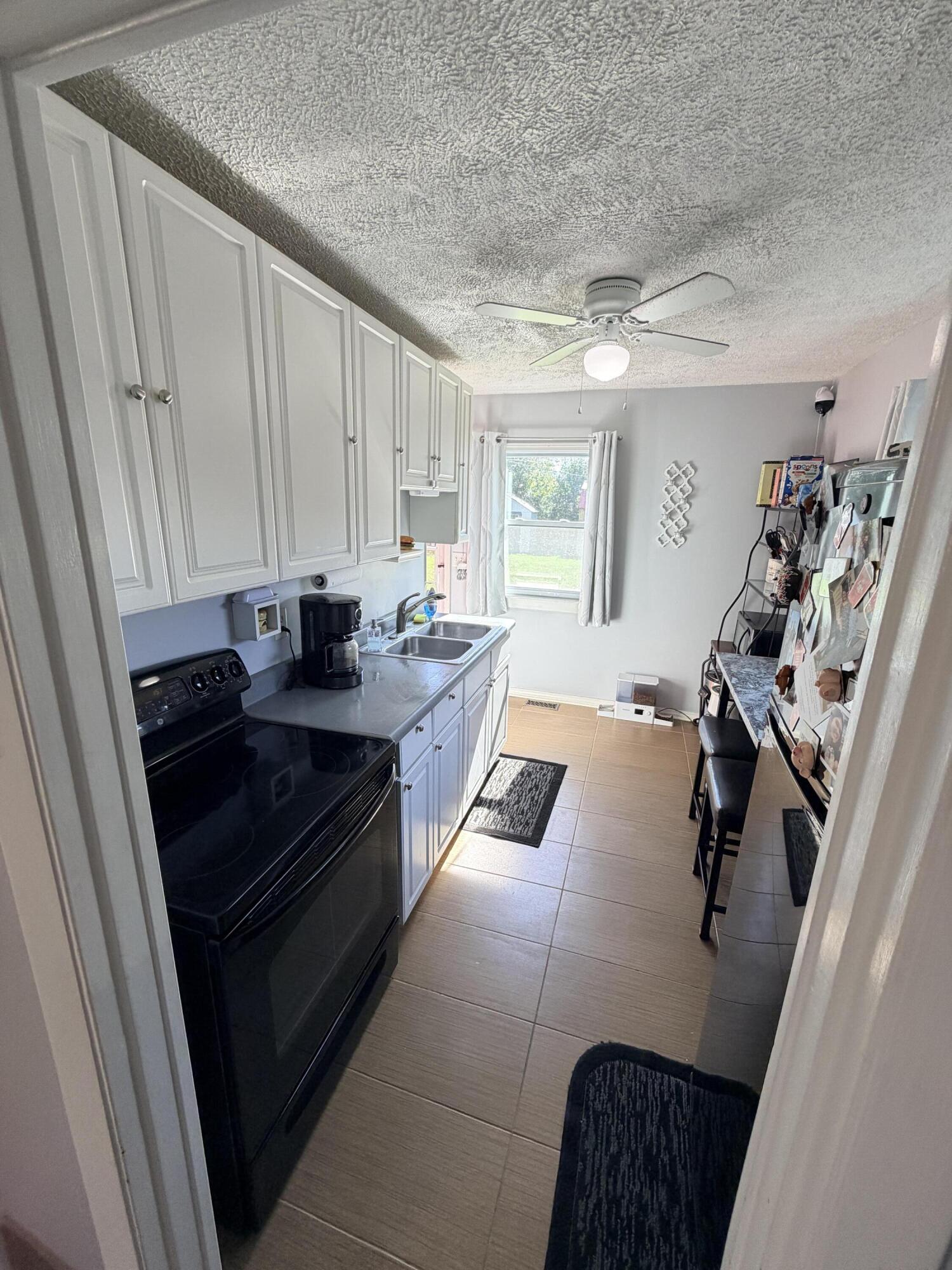 2809 Lowman, Springfield, Ohio 45505