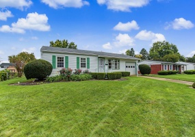 109 Delcourt, Springfield, Ohio 45506, 3 Bedroom Bedrooms, ,2 BathroomBathrooms,Residential,For Sale,Delcourt,1049121